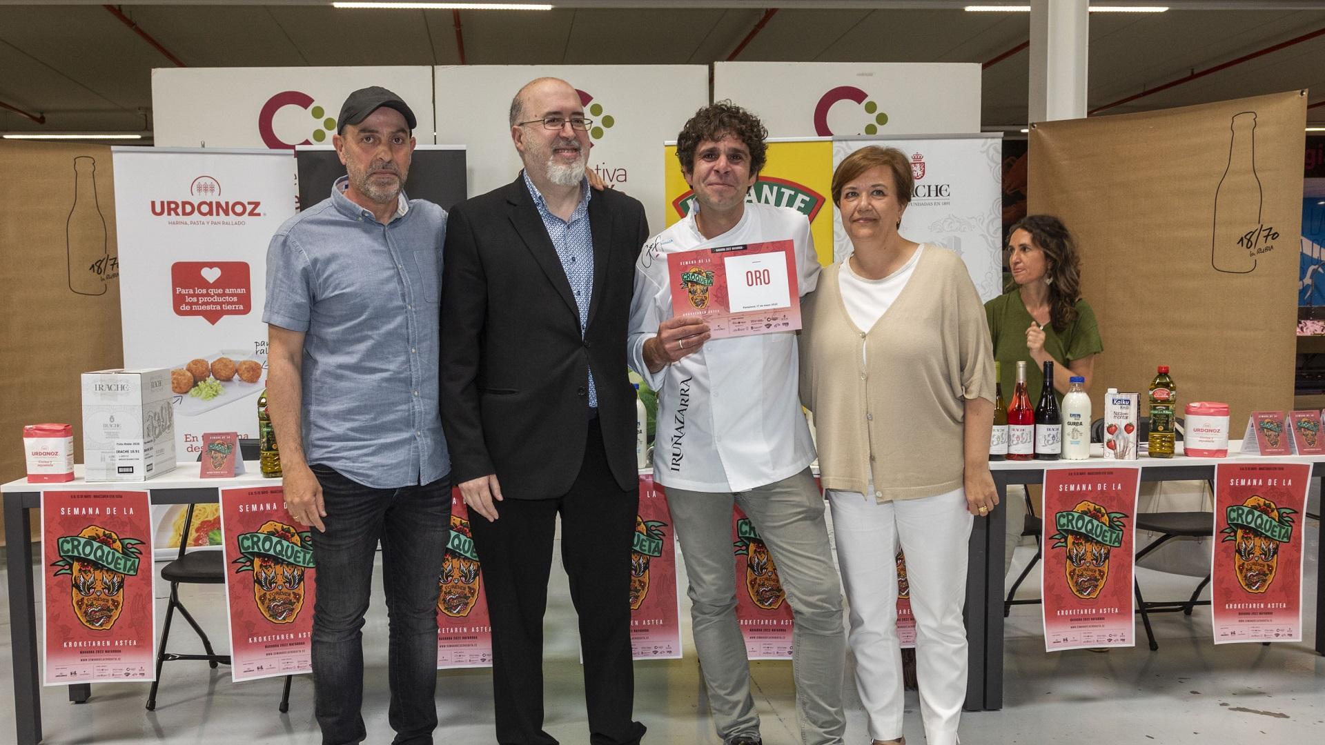 El restaurante Iruñazarra, ganador de la V semana de la croqueta
