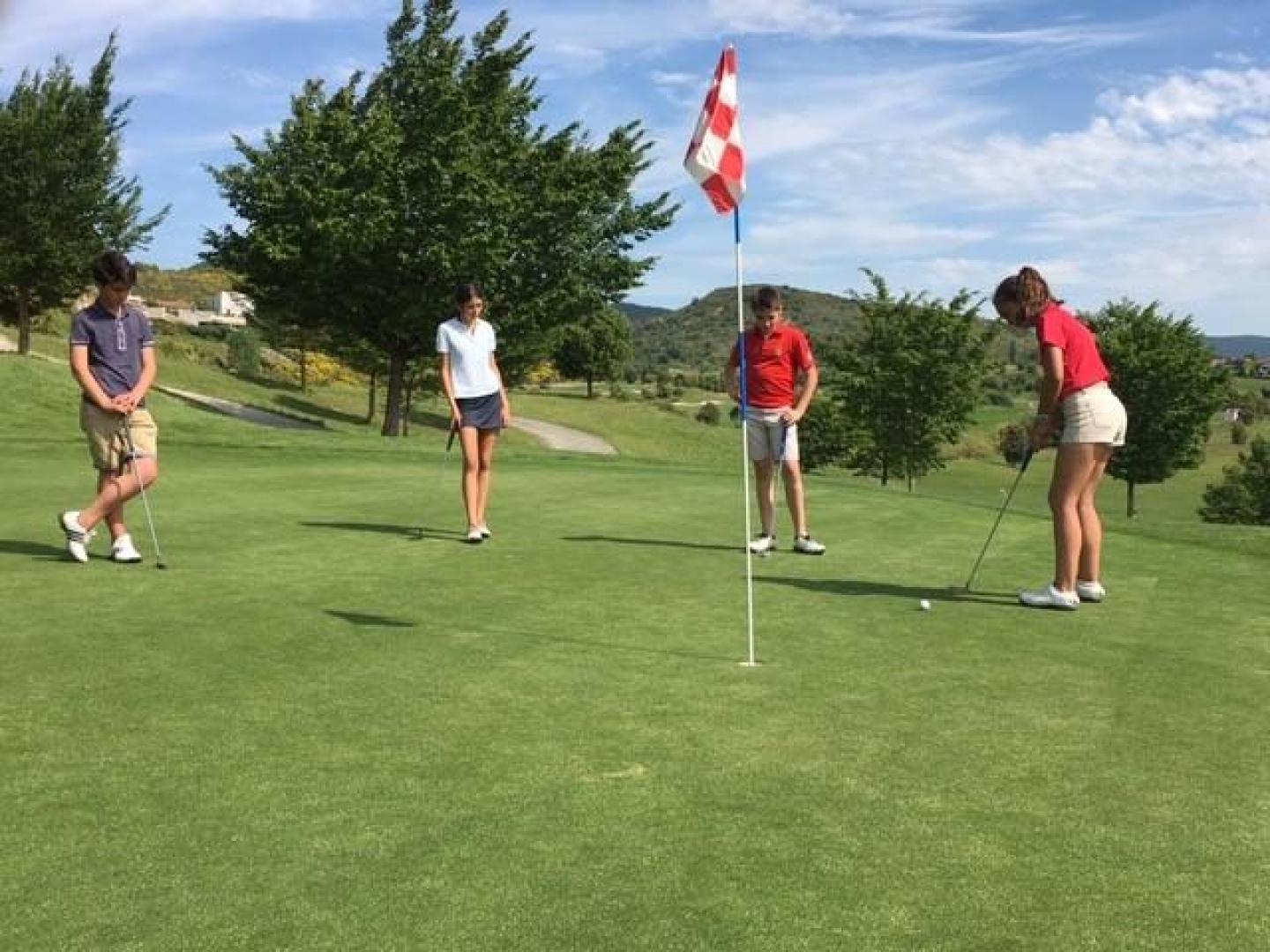 El golf, un deporte en un entorno sostenible y natural