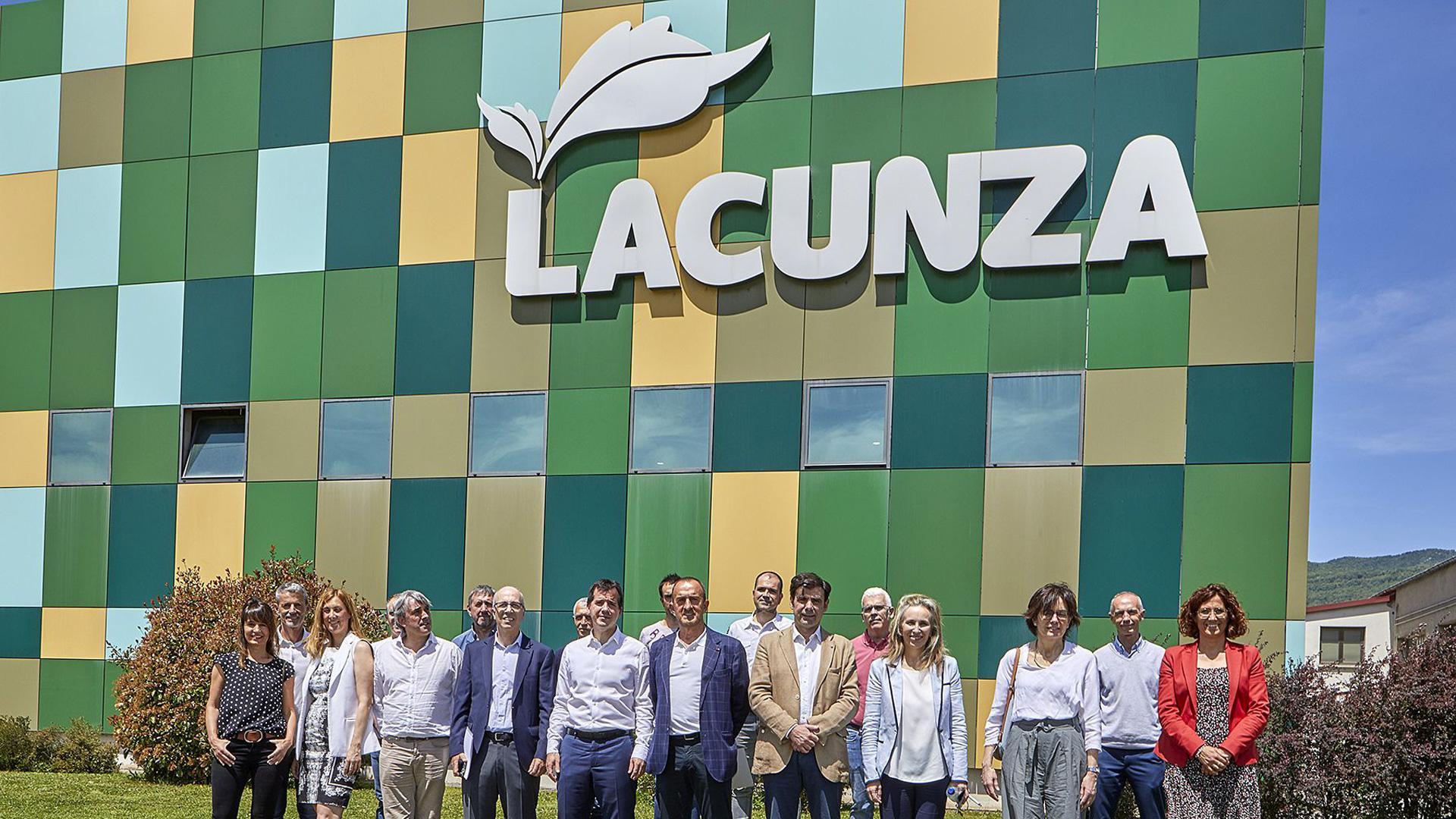 ANEL y la Asociación de Empresas de Sakana suscriben un acuerdo para reforzar el tejido industrial de la comarca