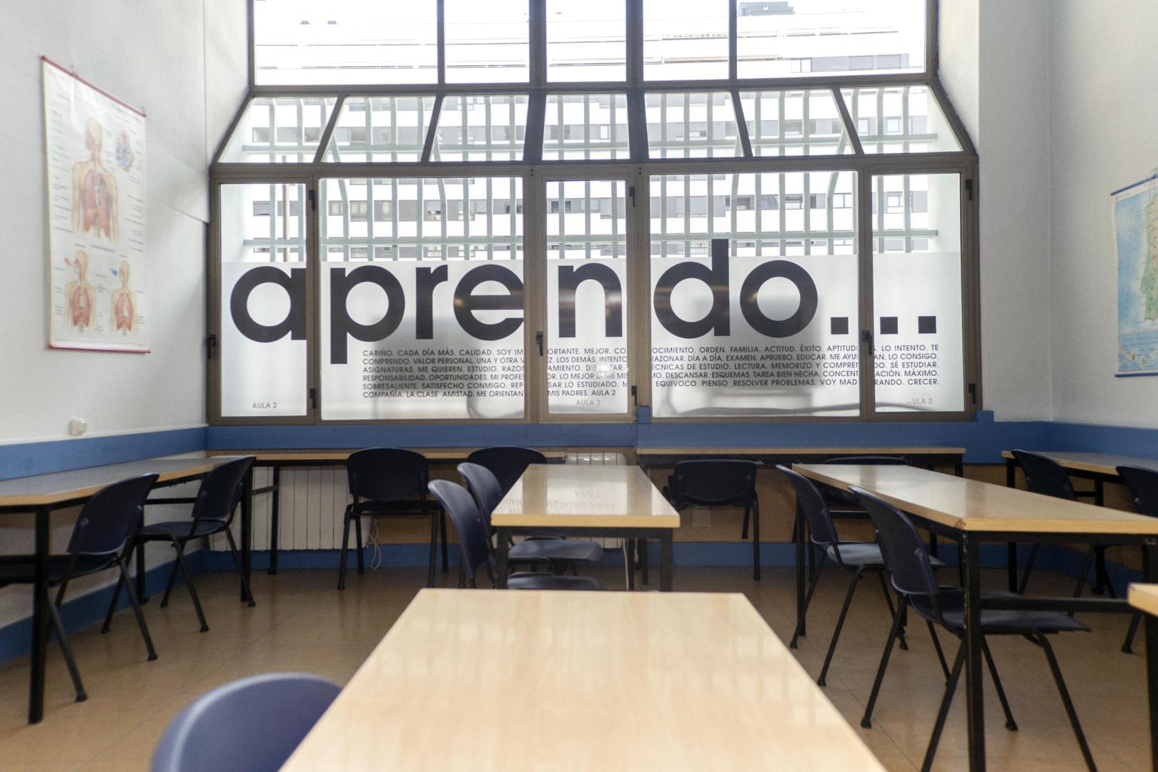 Interior de una de las salas de la academia de Aula 2 en el barrio de Iturrama