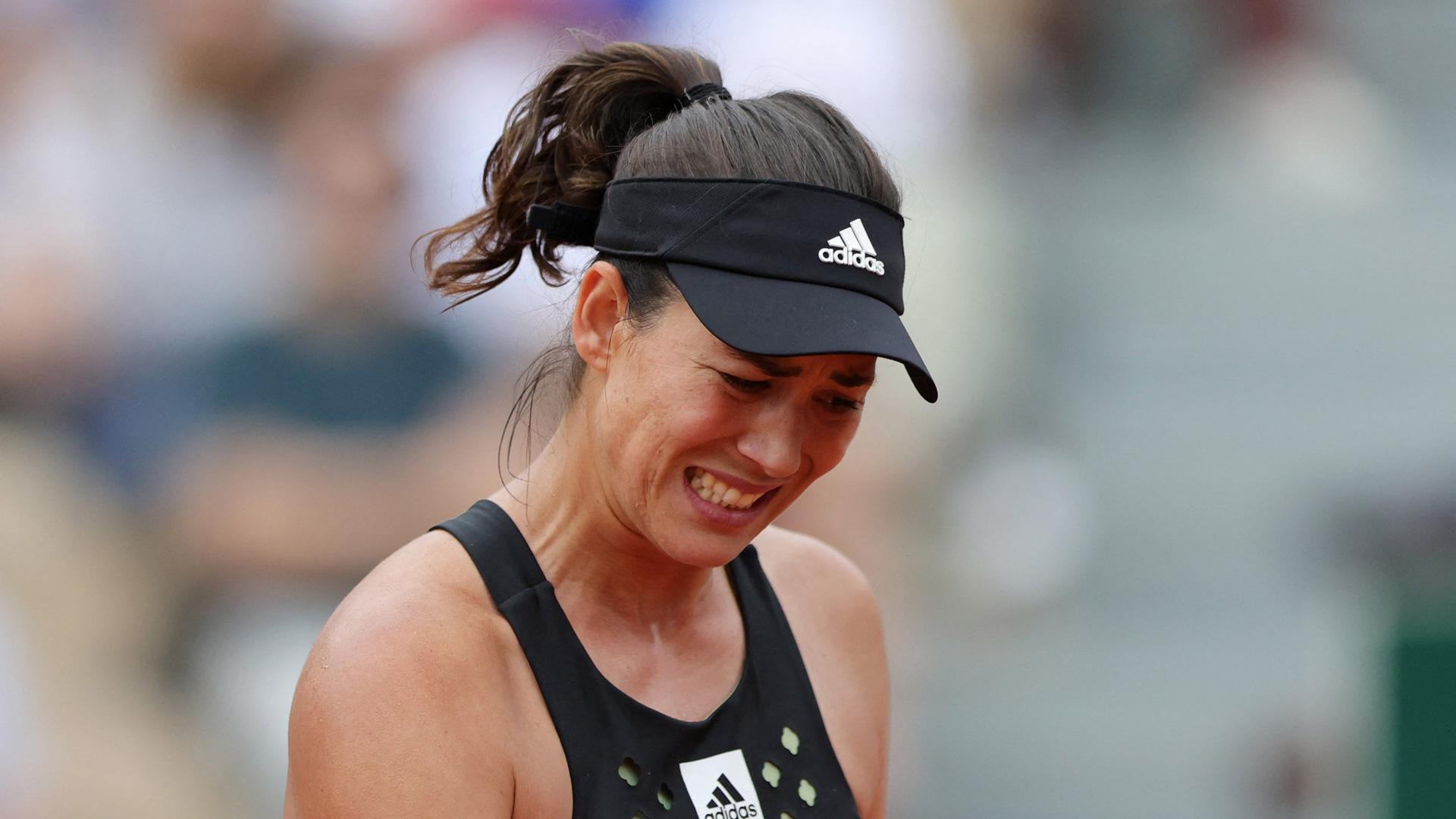 Garbiñe Muguruza durante el partido contra Kaia Kanepi en Roland Garros