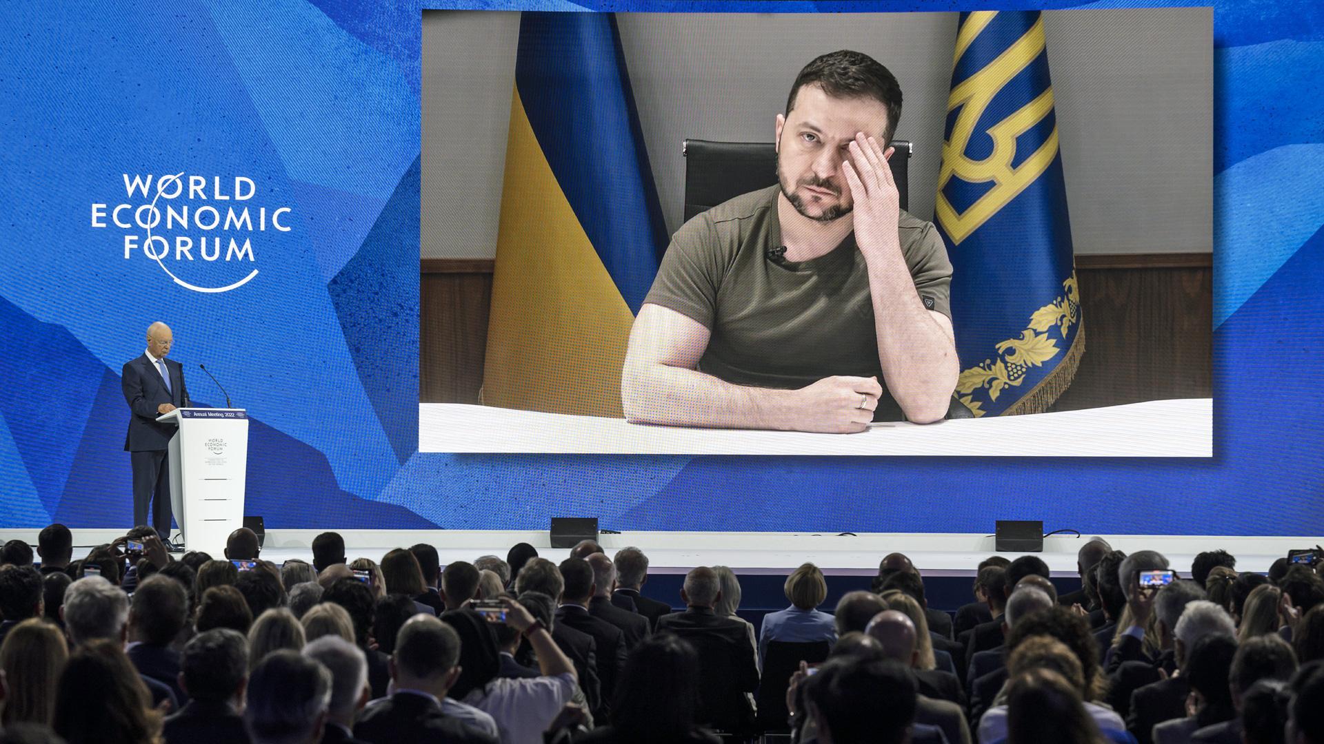Volodymyr Zelenski, durante su discurso en el inicio del Foro de Davos