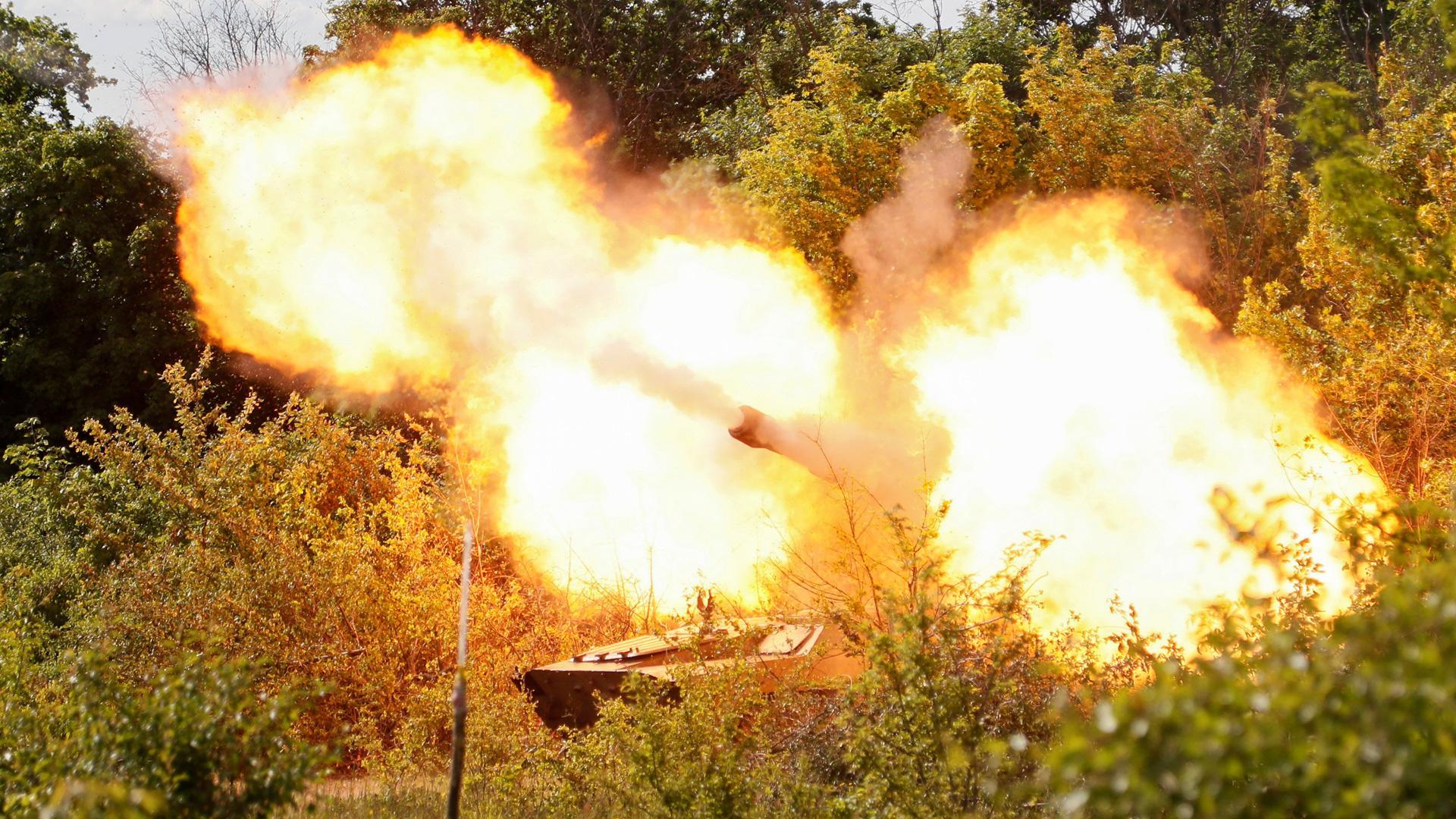 Tanque de las fuerzas pro rusas en la zona de Lugansk