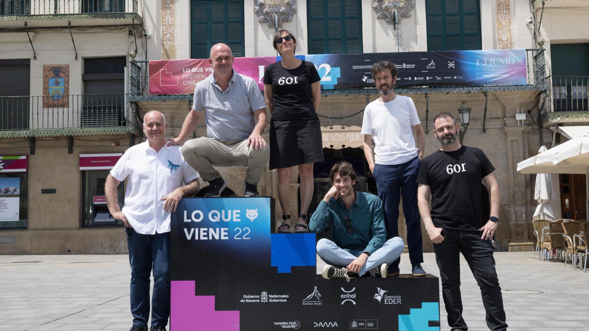 Desde la izq.: Iñaki Alforja, Pablo Iraburu, Rosa García, Telmo Ibarburu (sentado), Miguel Ángel Calvo Buttini y Juan San Martín, en Tudela