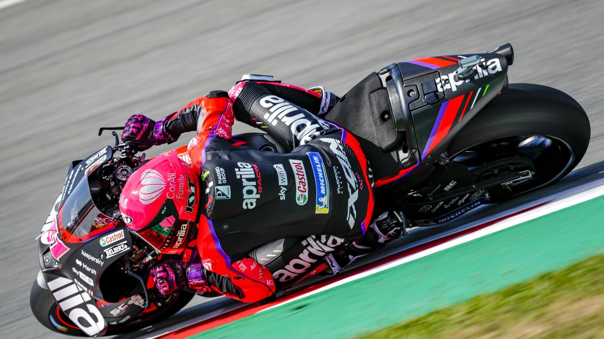 Aleix Espargaró, durante los entrenamientos libres en el GP de Cataluña