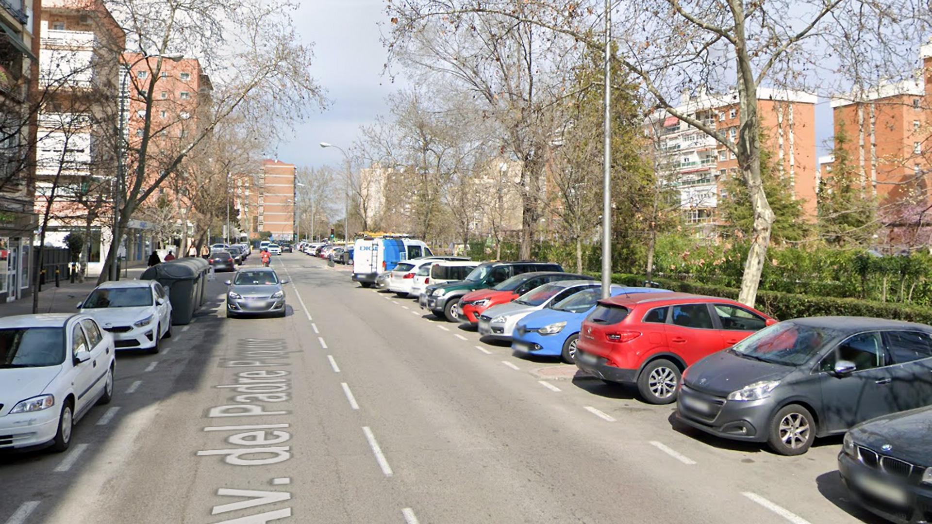 Vista de la avenida del Padre Piquer, en Madrid, donde fue hallado el recién nacido