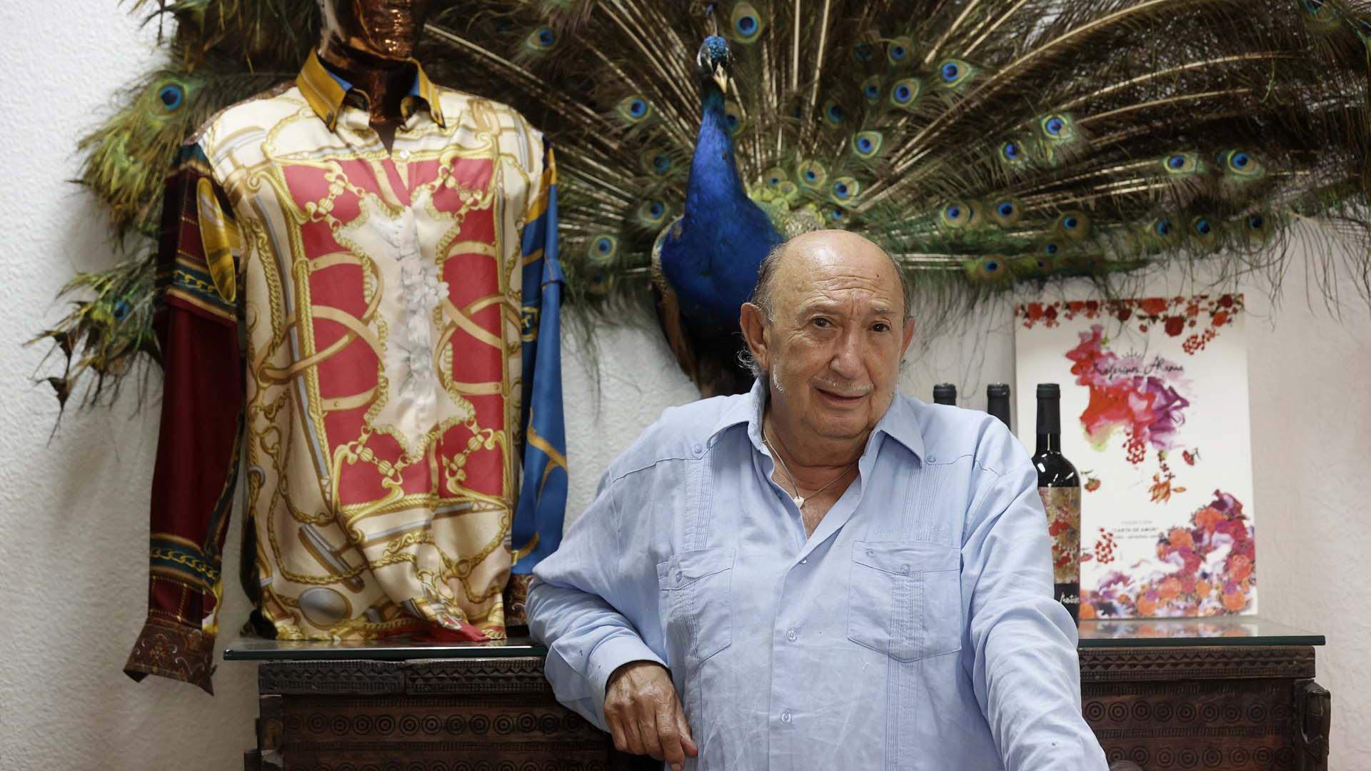 El diseñador Francis Montesinos