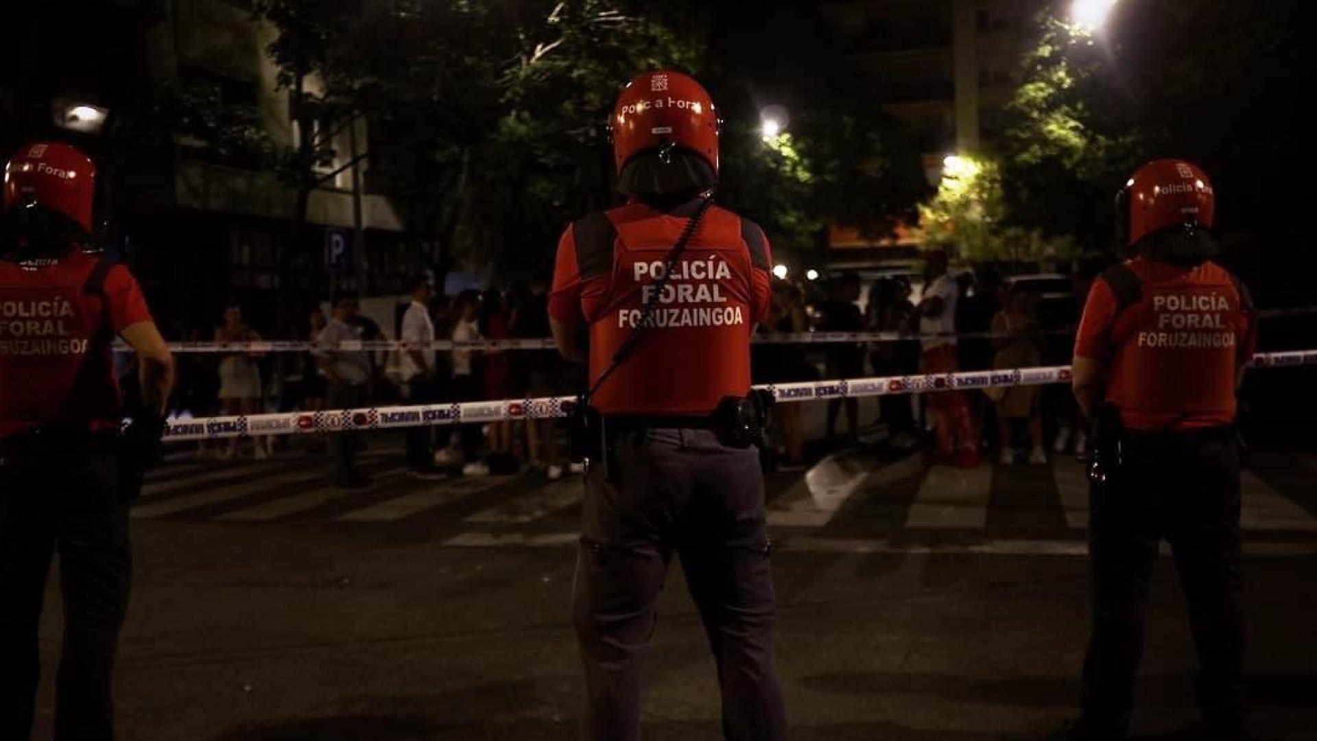 Imagen de un agente de Policía Foral, durante un dispositivo estos sanfermines