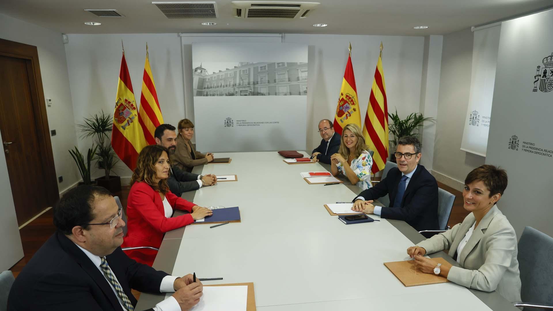 Reunión de la mesa de diálogo entre Gobierno y Generalitat