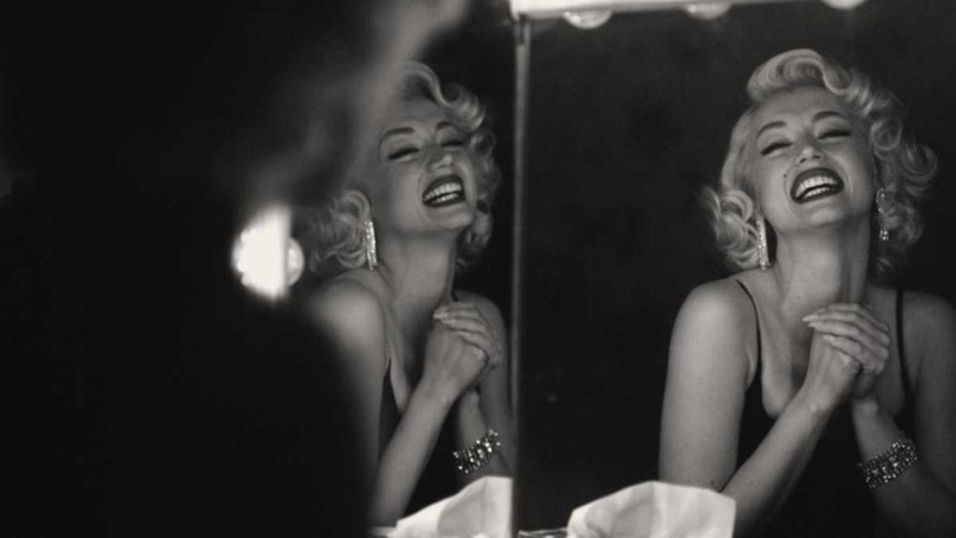 La actriz Ana De Armas caracterizada como Marilyn Monroe