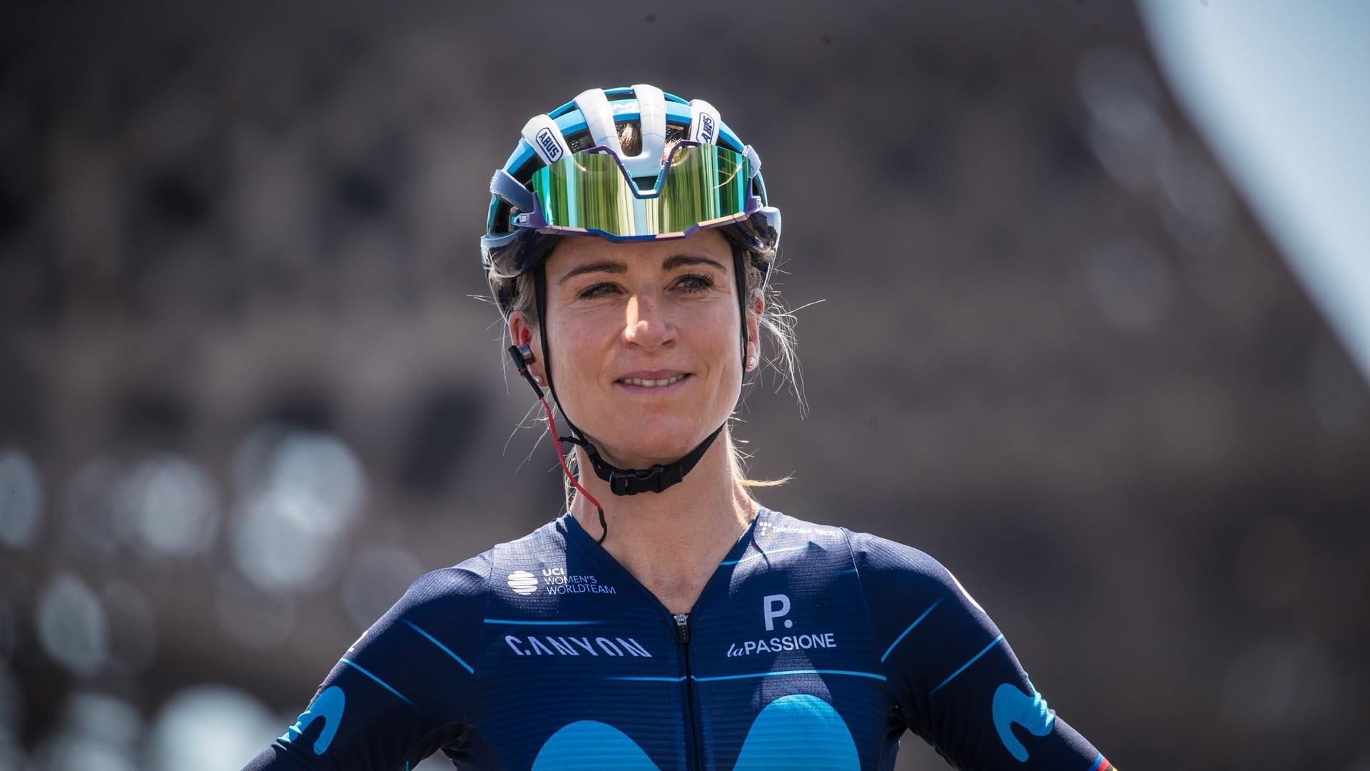 Annemiek van Vleuten, en una fotografía tomada en la presentación de los equipos en este Tour 2002