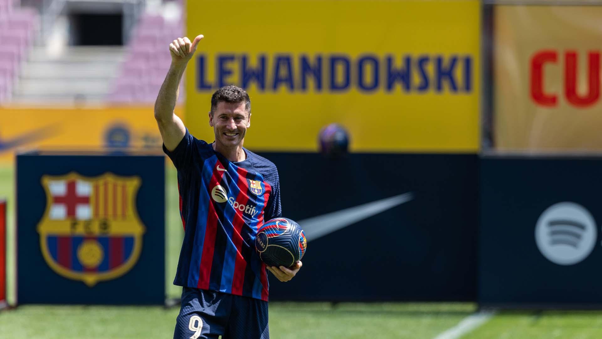 Robert Lewandowski, en su presentación oficial como jugador del F.C. Barcelona
