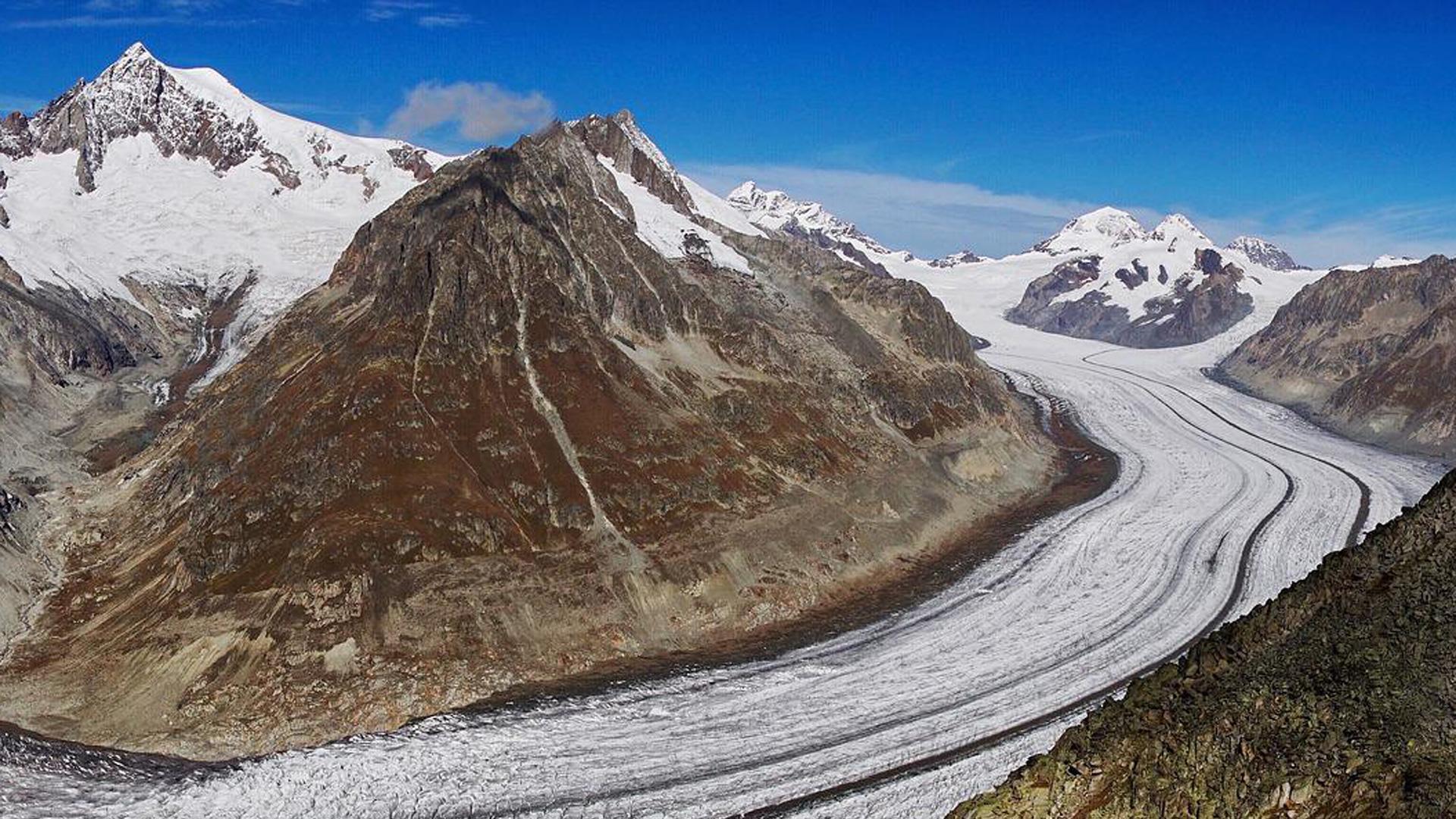 Glaciar de Aletsch en los Alpes suizos