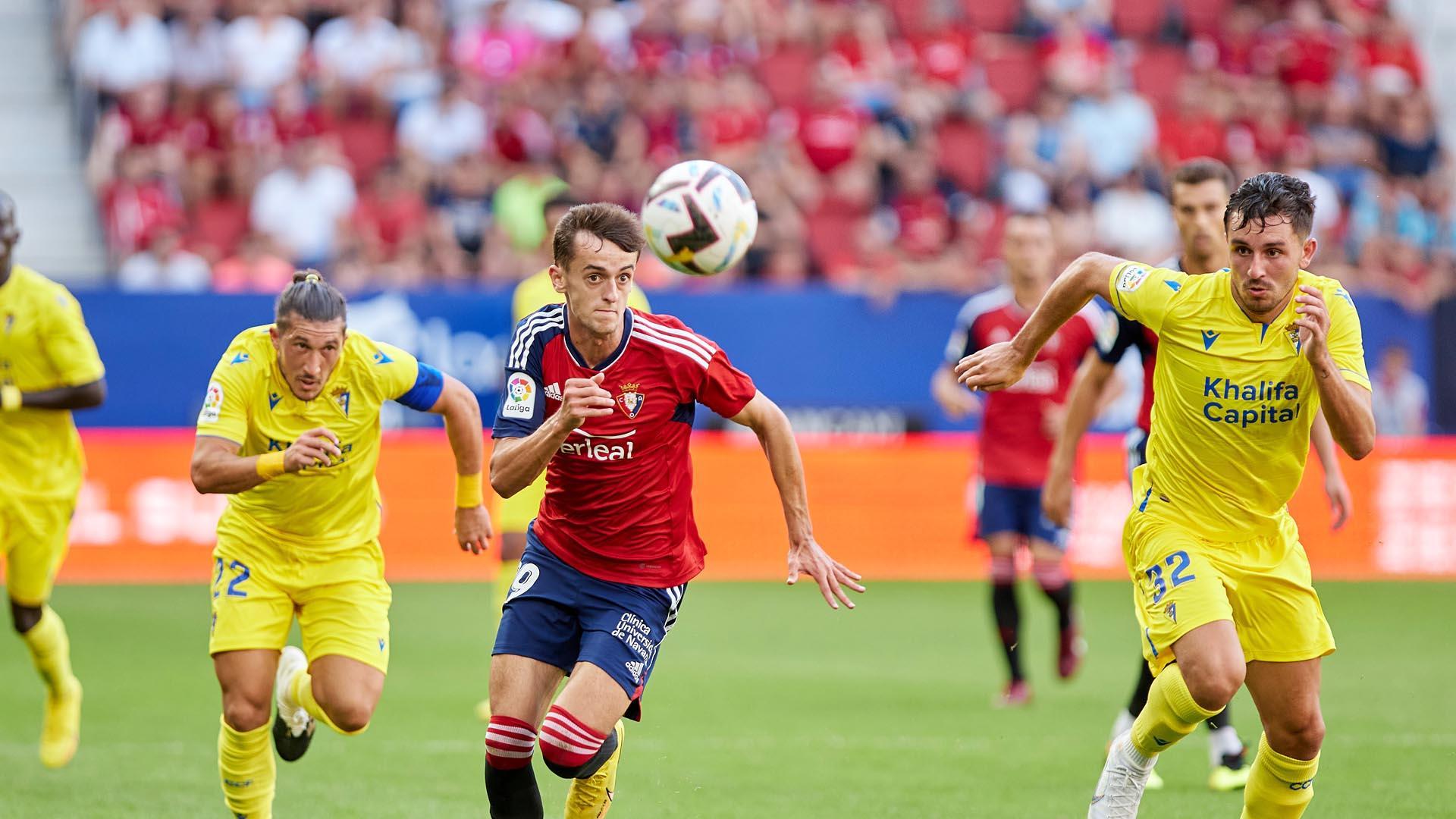 Fotos del Osasuna-Cádiz disputado en El Sadar.