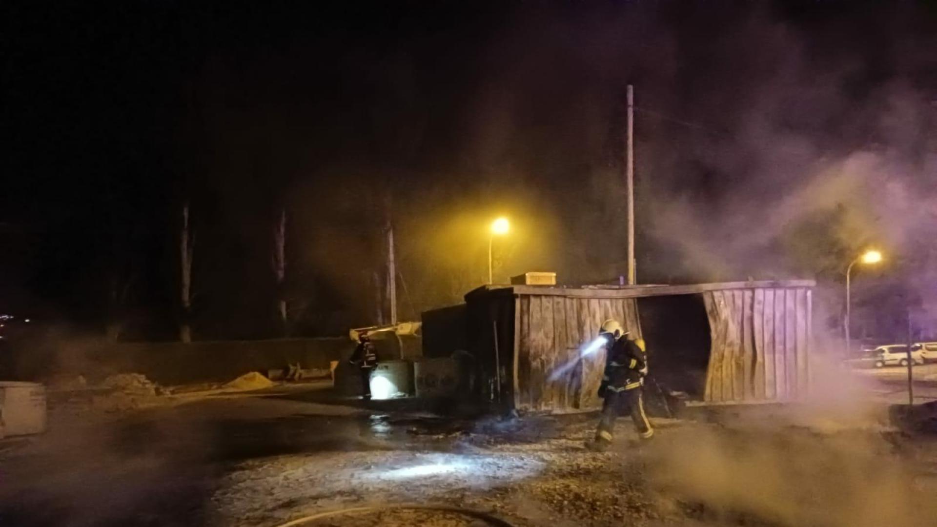 Bomberos, en el lugar del suceso.