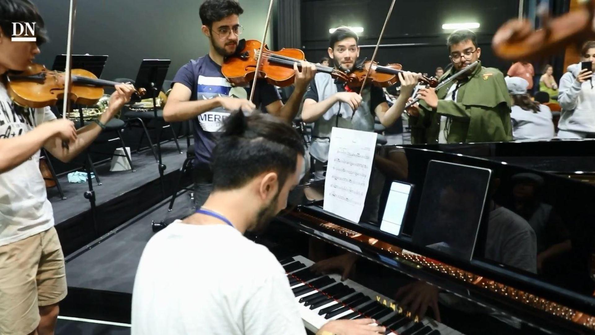 Vídeo del ensayo de la orquesta uruguaya del Sodre