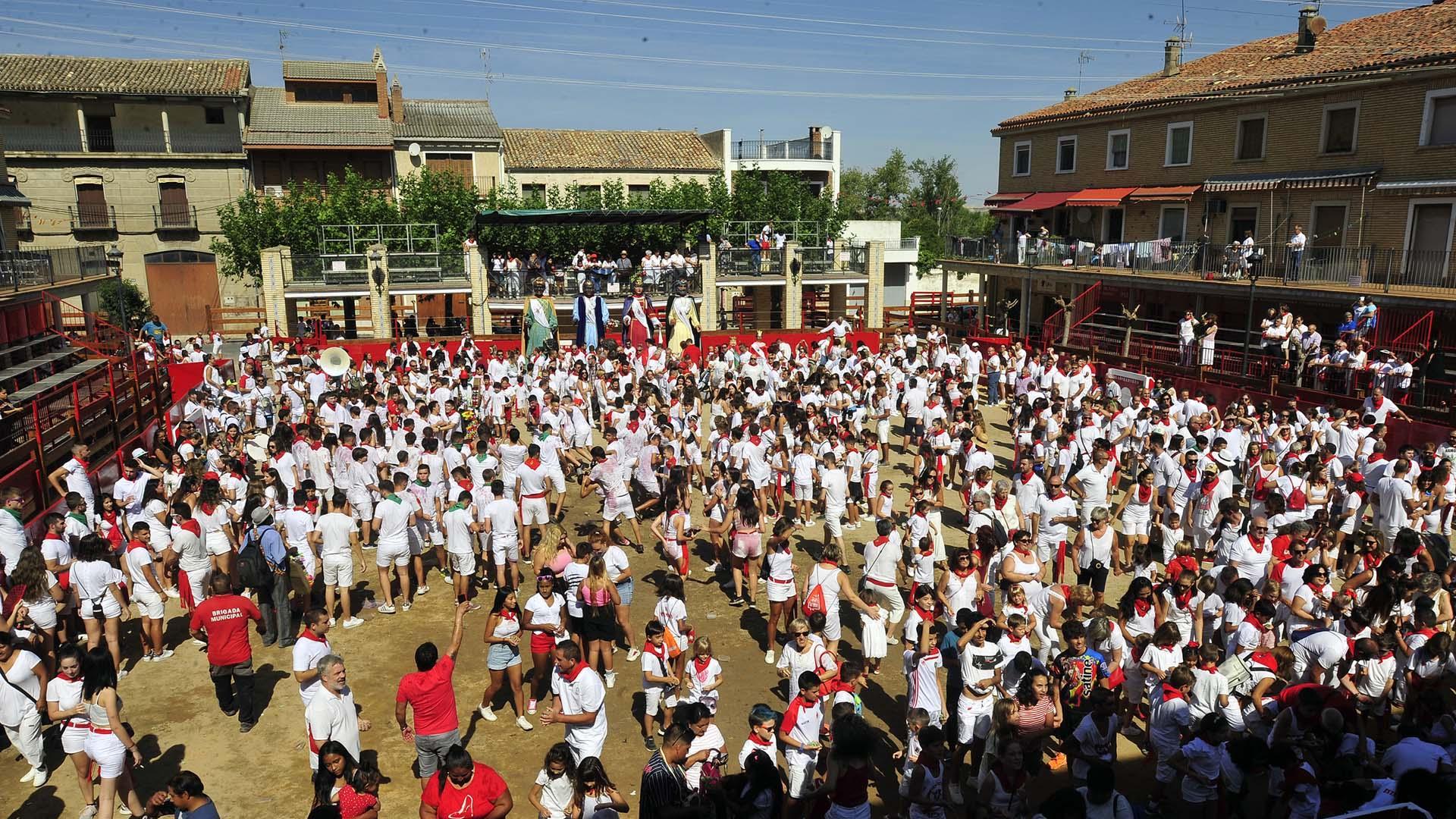 Fotos del cohete de fiestas de Caparroso.