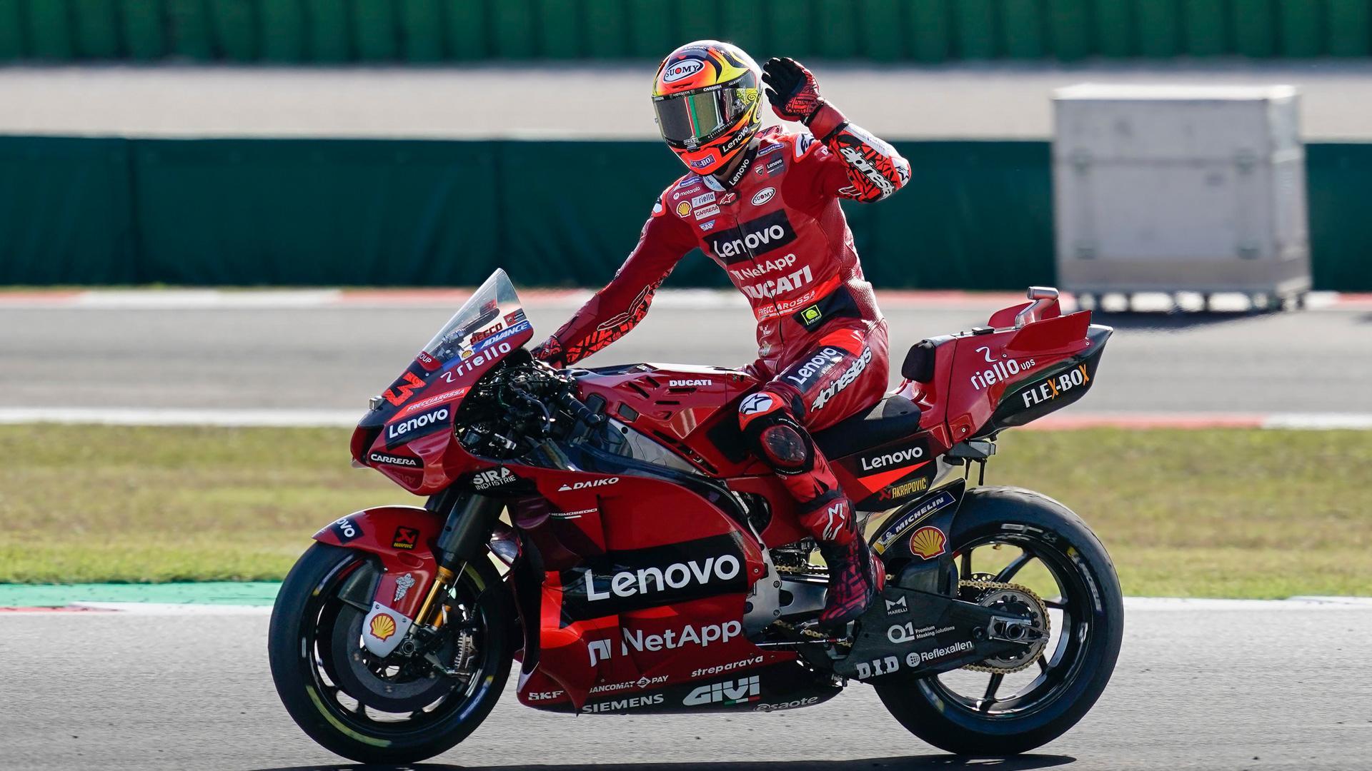 "Pecco" Bagnaia (Ducati) ha logrado su cuarta victoria consecutiva en el Gran Premio de San Marino de MotoGP