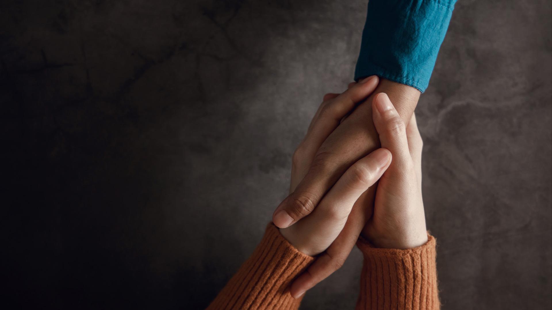 En España, por ejemplo, once personas mueren cada día por suicidio