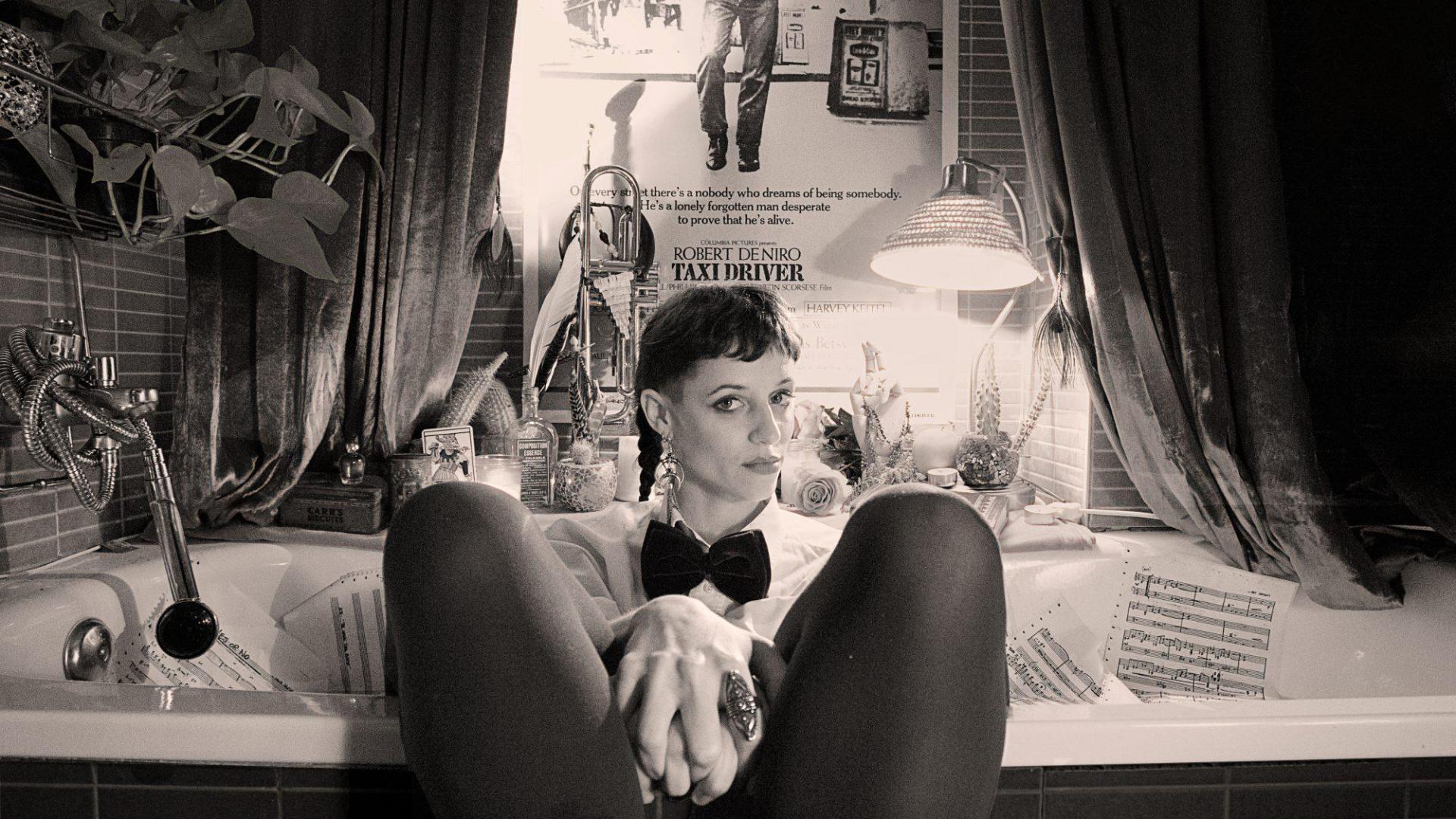 La cantante y compositora Travis Birds
