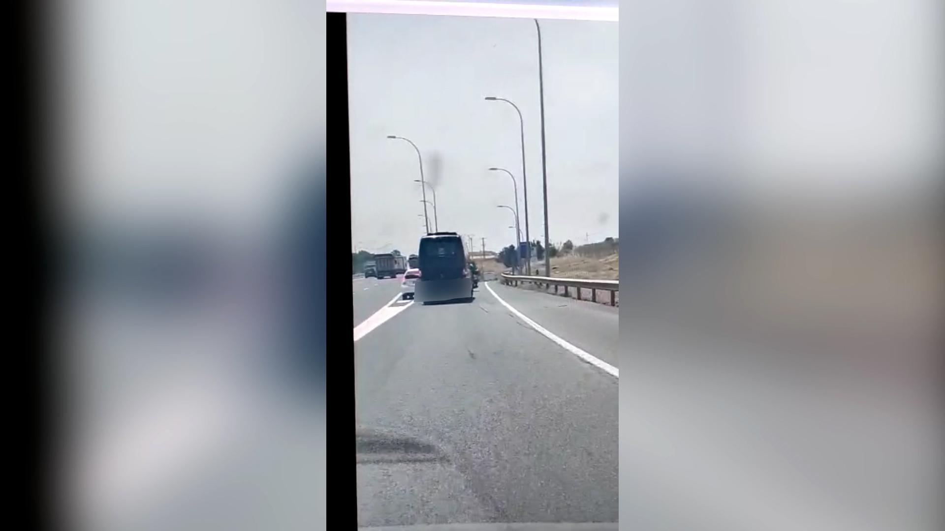 El suceso tuvo lugar en la carretera A-4 (Autovía del Sur), tramo perteneciente al término municipal y partido judicial de Valdemoro (Madrid),