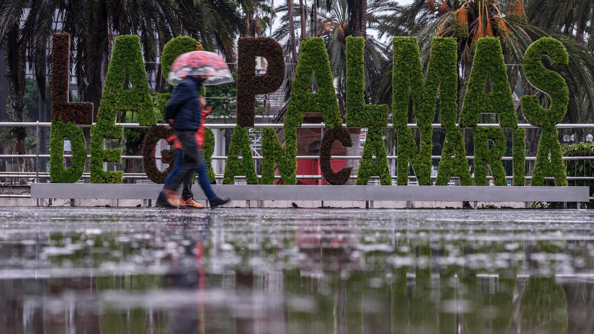 La tormenta tropical Hermine ha descargado agua durante todo el sábado en la capital grancanaria, pero de forma calmada y sin causar incidencias