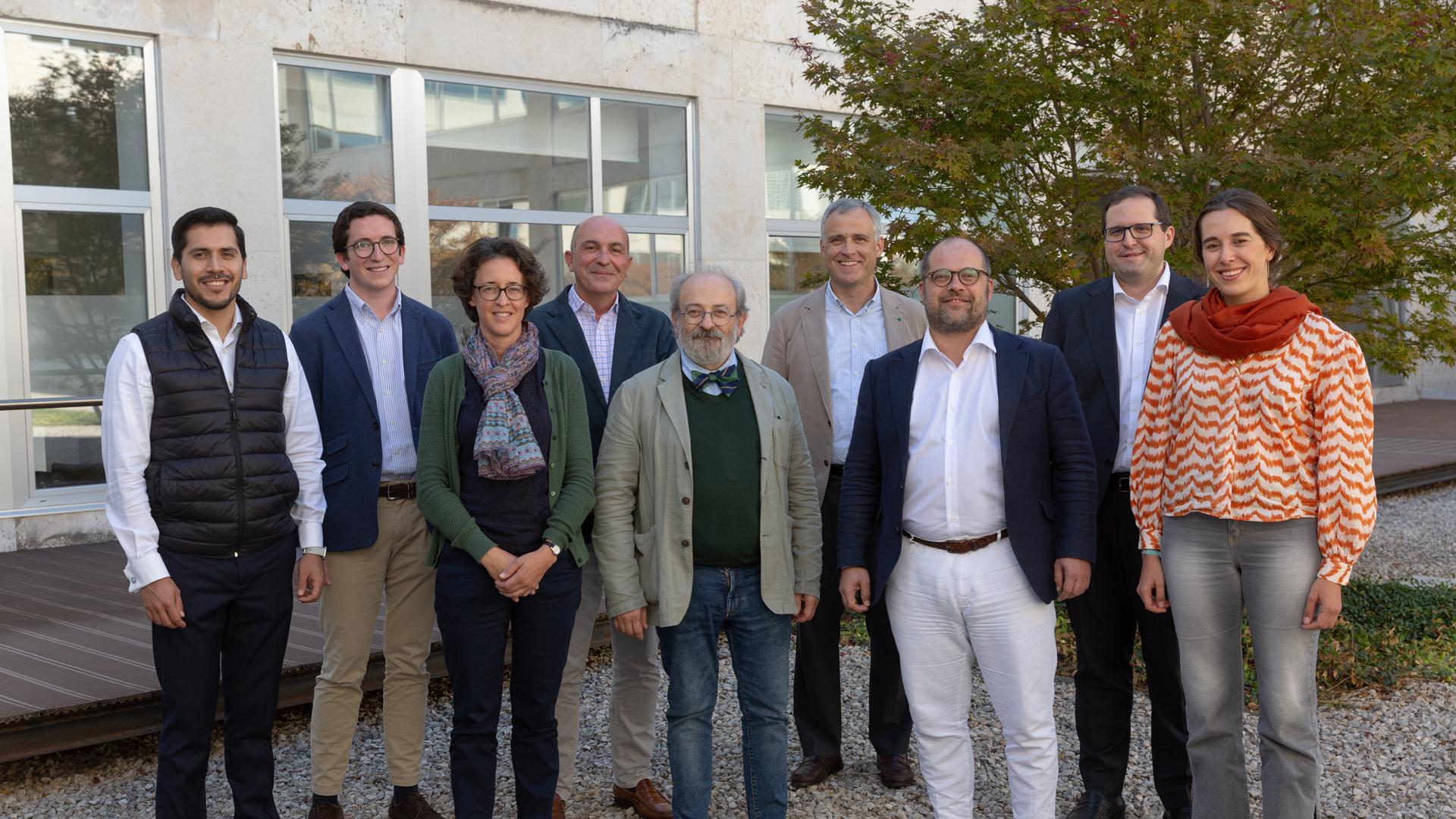 Investigadores del Centro Humanismo Cívico para estudios sobre el carácter y la ética de las profesiones