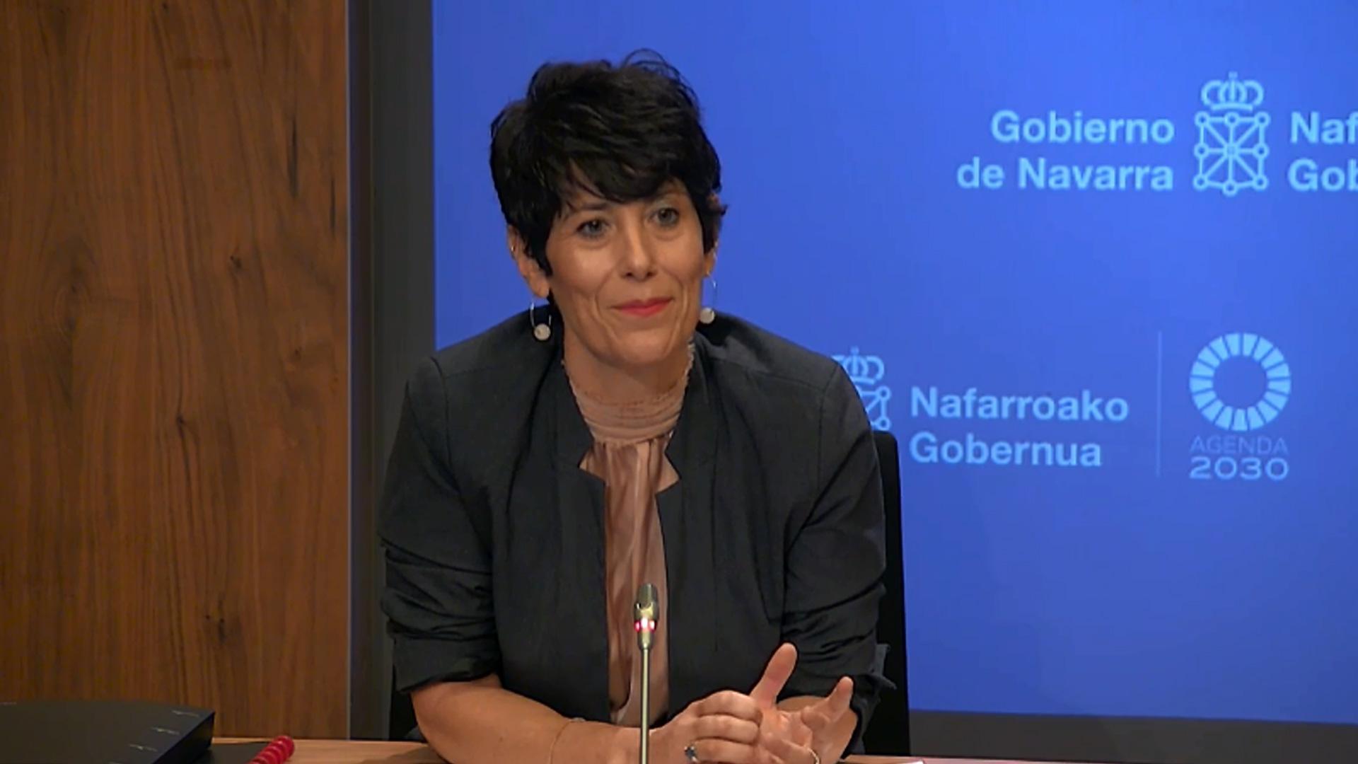 La portavoz del Gobierno de Navarra, Elma Saiz, durante la rueda de prensa de este miércoles