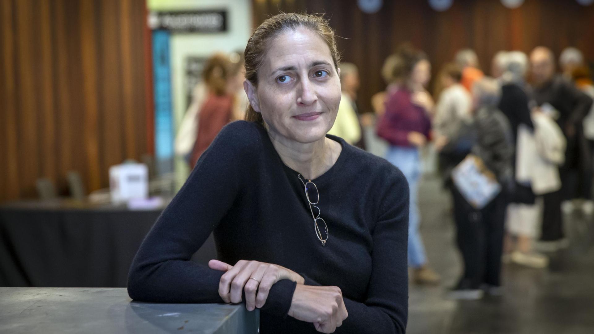 Cynthia Fleury, en el vestíbulo de Baluarte antes de impartir su conferencia