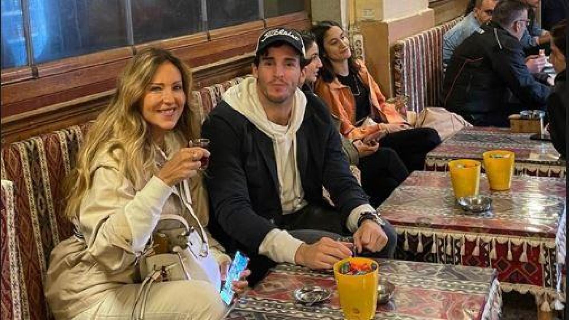 Iñigo Onieva ha viajado a Turquía junto a su madre Carolina Molas