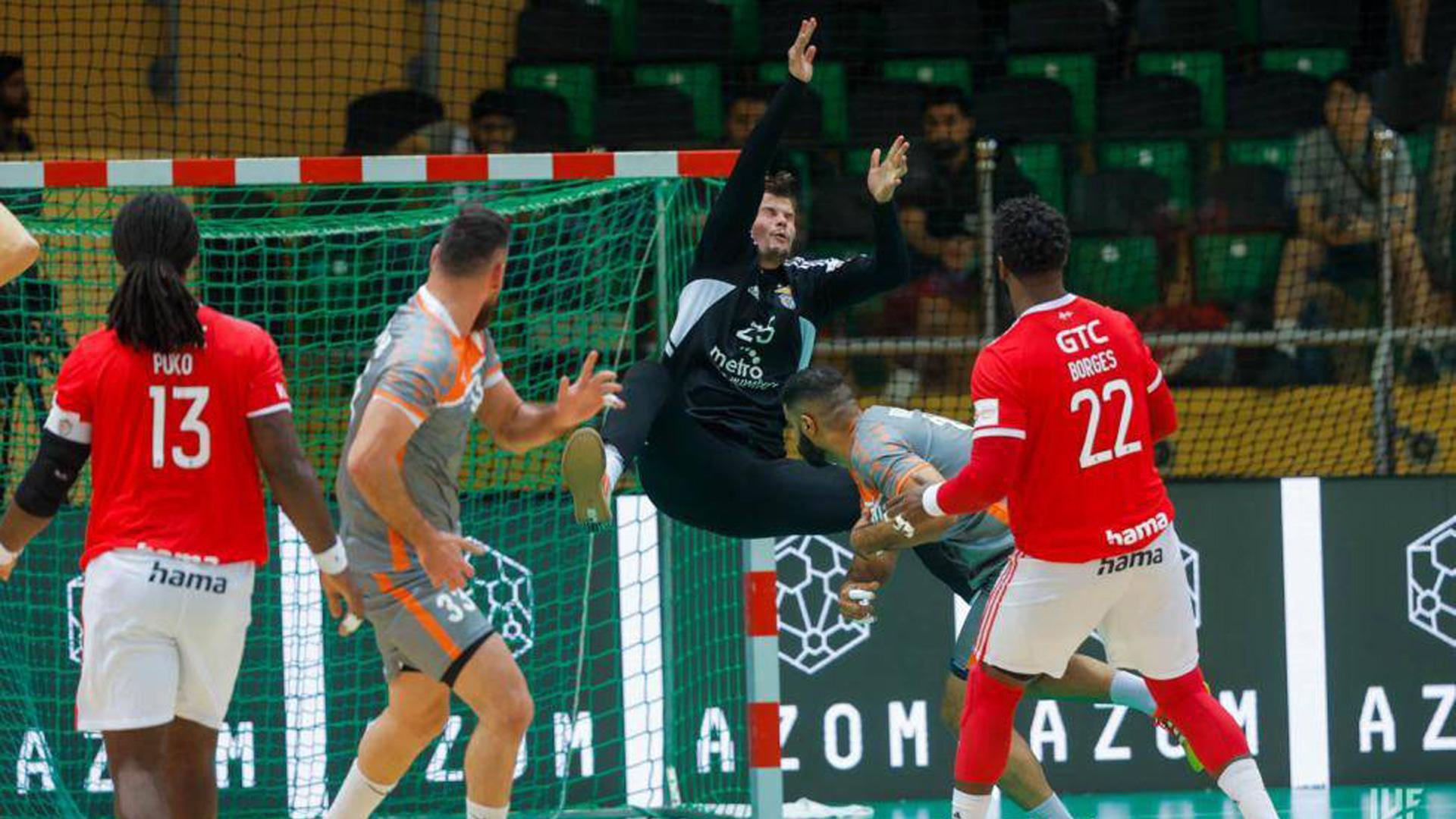 Sergey Hernández, durante el encuentro de este jueves con el Al Ahly