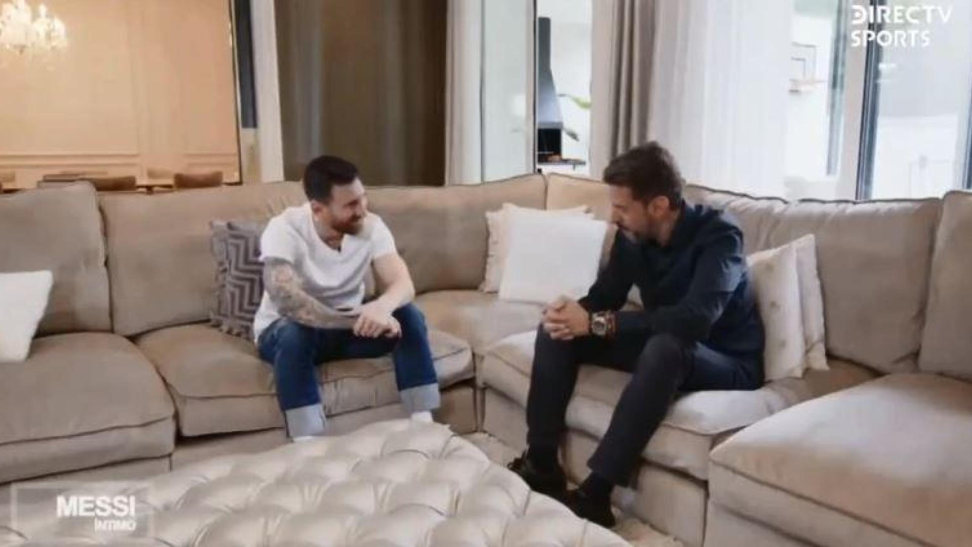 Momento de la entrevista de Pablo Giralt a Leo Messi en el que rompe a llorar