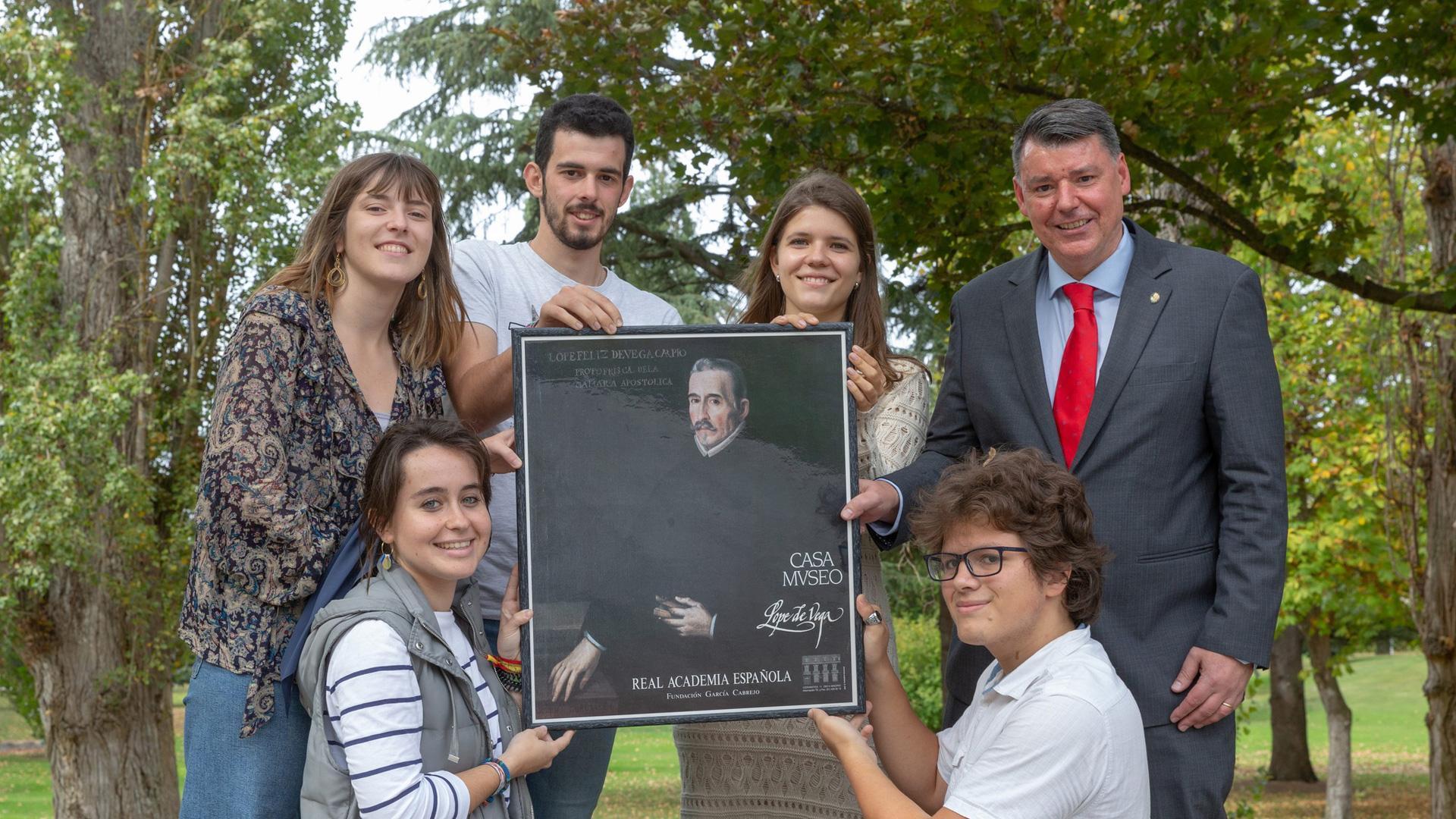 El equipo de alumnos que participa en la inciiativa #LopeEstrenaComedia de la Universidad de Navarra