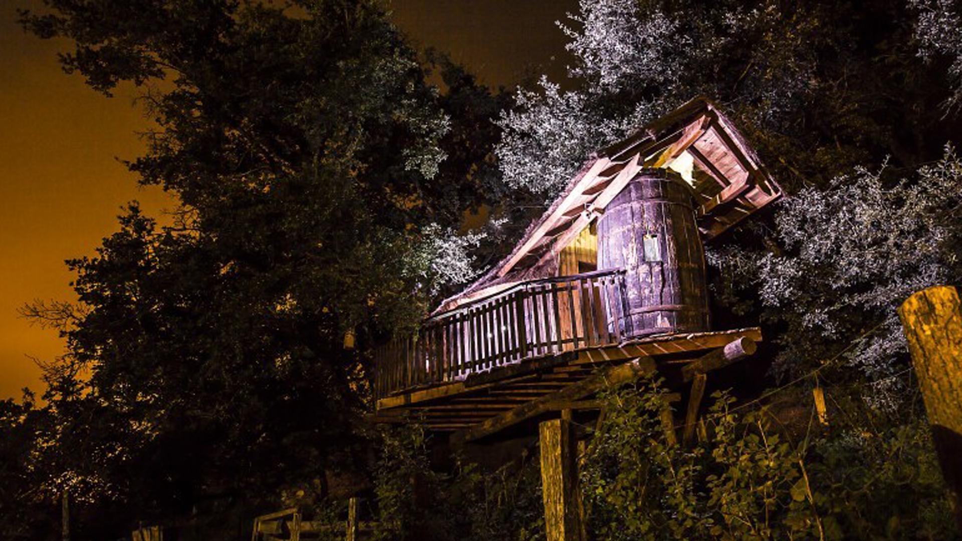 Cabaña en el árbol, perteneciente a Agroturismo Maricruz
