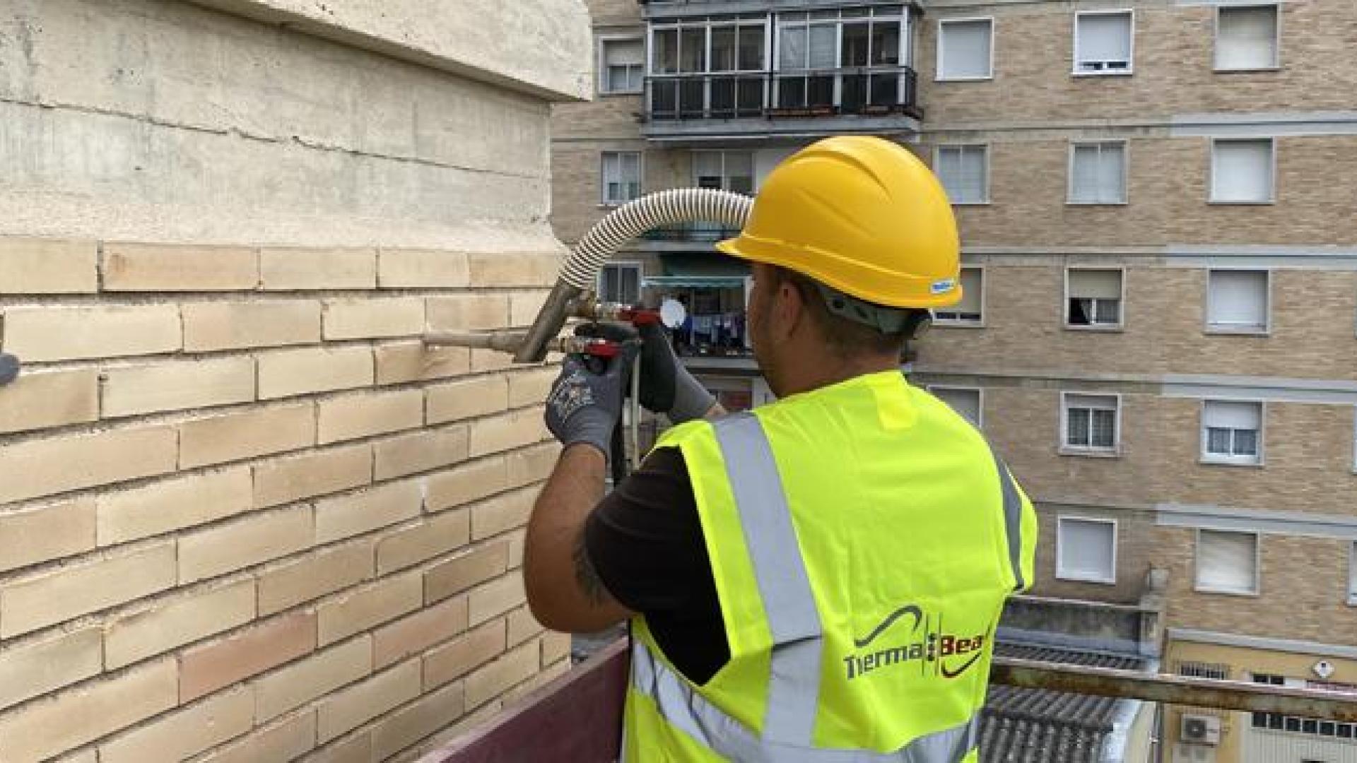 Instalación de ThermaBead® en un edificio de viviendas de San Jorge en Pamplona