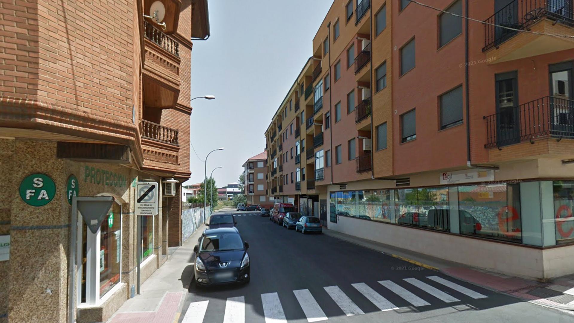 Calle de Los Alfareros de la localidad leones de La Bañeza, donde se produjo la explosión