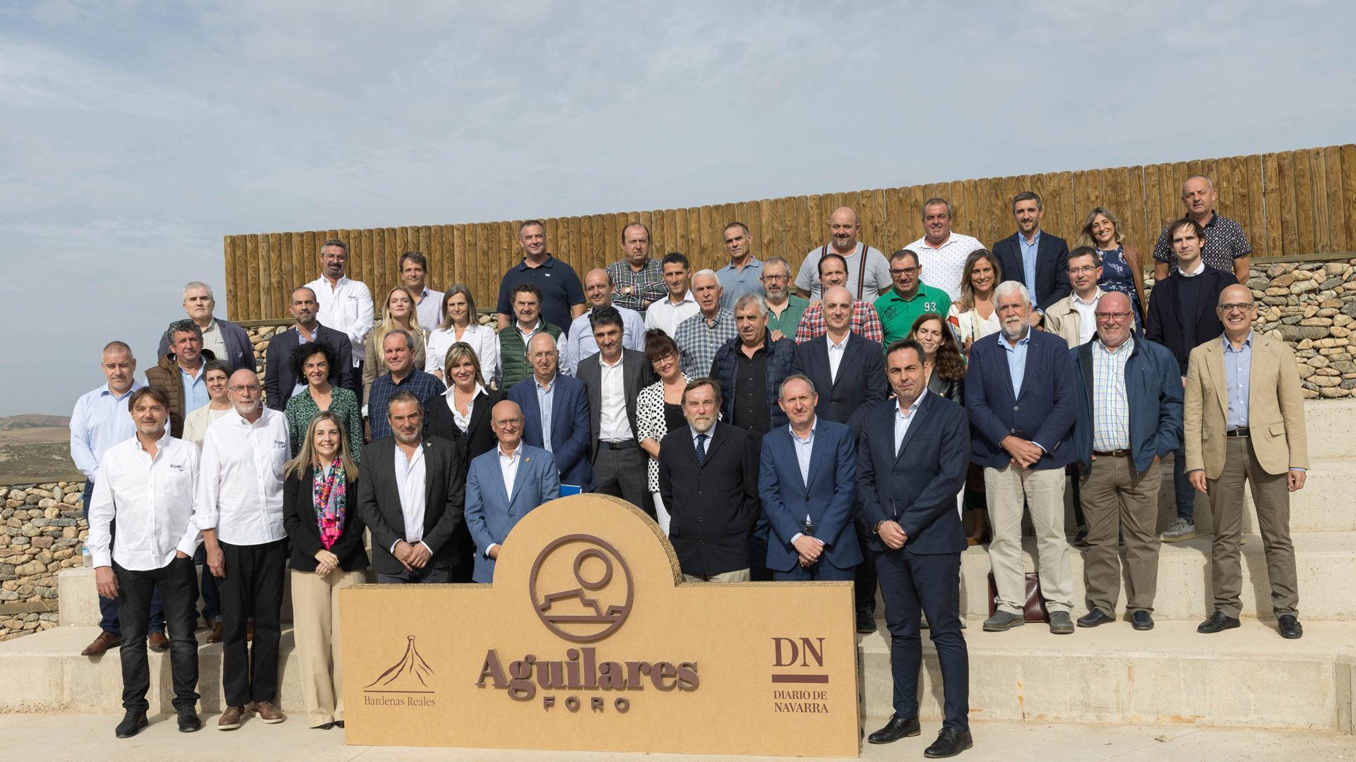 Participantes en el Foro Aguilares que debatió este viernes sobre ‘El agua y la sostenibilidad en el Valle del Ebro’