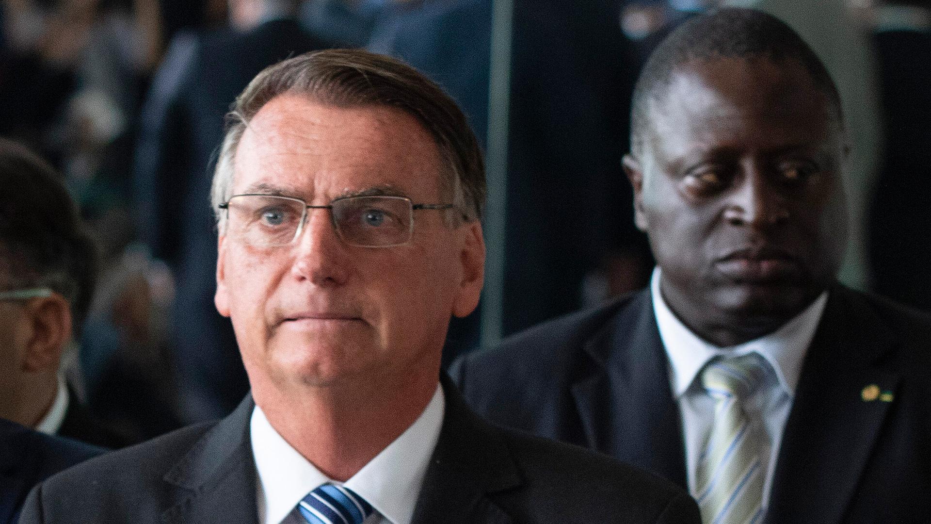 El presidente brasileño, Jair Bolsonaro, en la rueda de prensa en la que se pronunció sobre los resultados electorales, pero sin aludir a la victoria de Lula da Silva