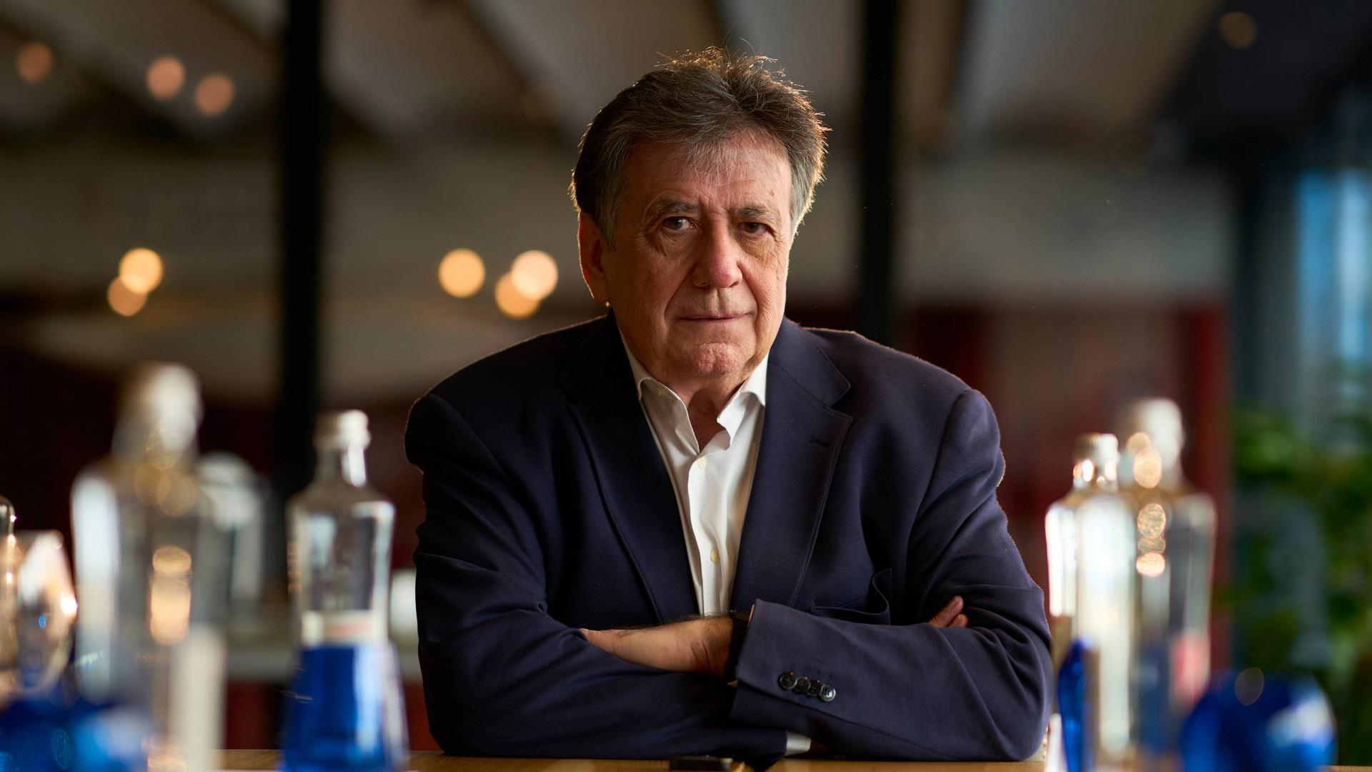 El escritor Luis Landero
