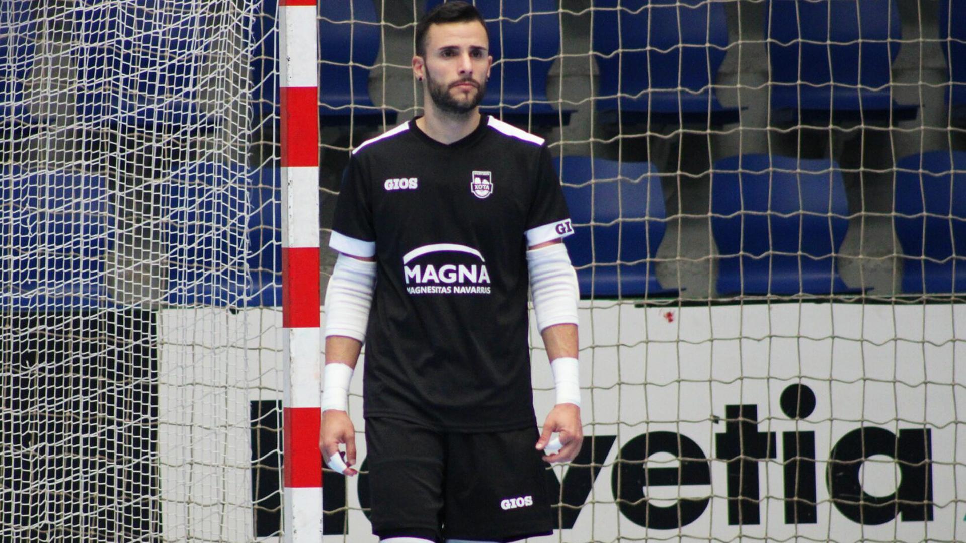 El meta de Osasuna Magna, Asier Llamas