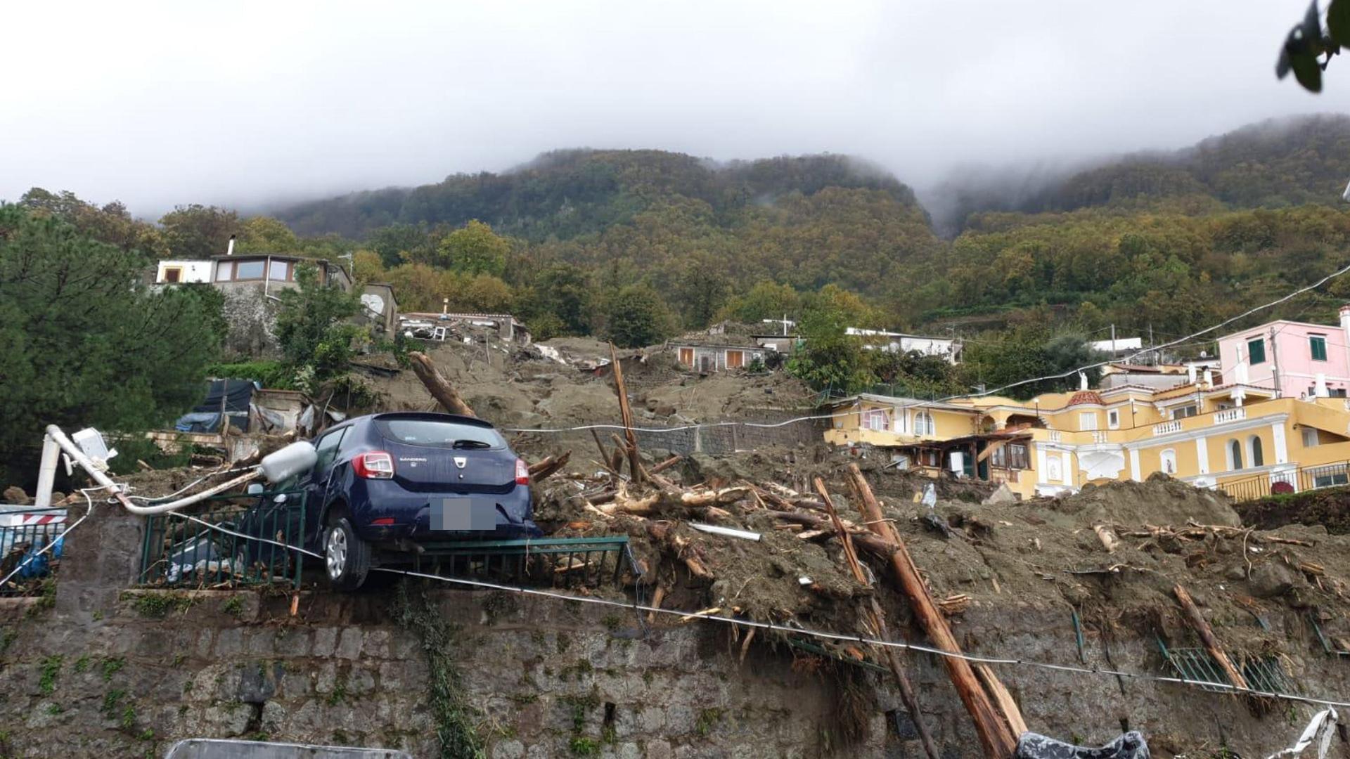 Estado en el que quedó la ladera tras el deslizamiento de tierra en la isla de Isquia