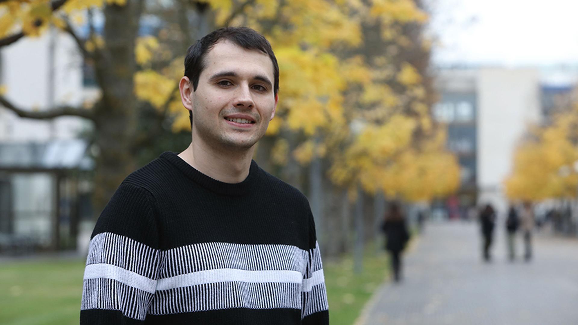 Aimar Yeregui Bacaicoa, ganador del premio concedido por la Asociación Universidad y Discapacidad