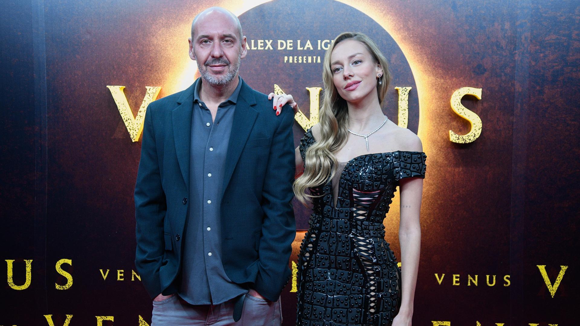 Ester Expósito y Jaume Balagueró en la Premiere de la película 'Venus'