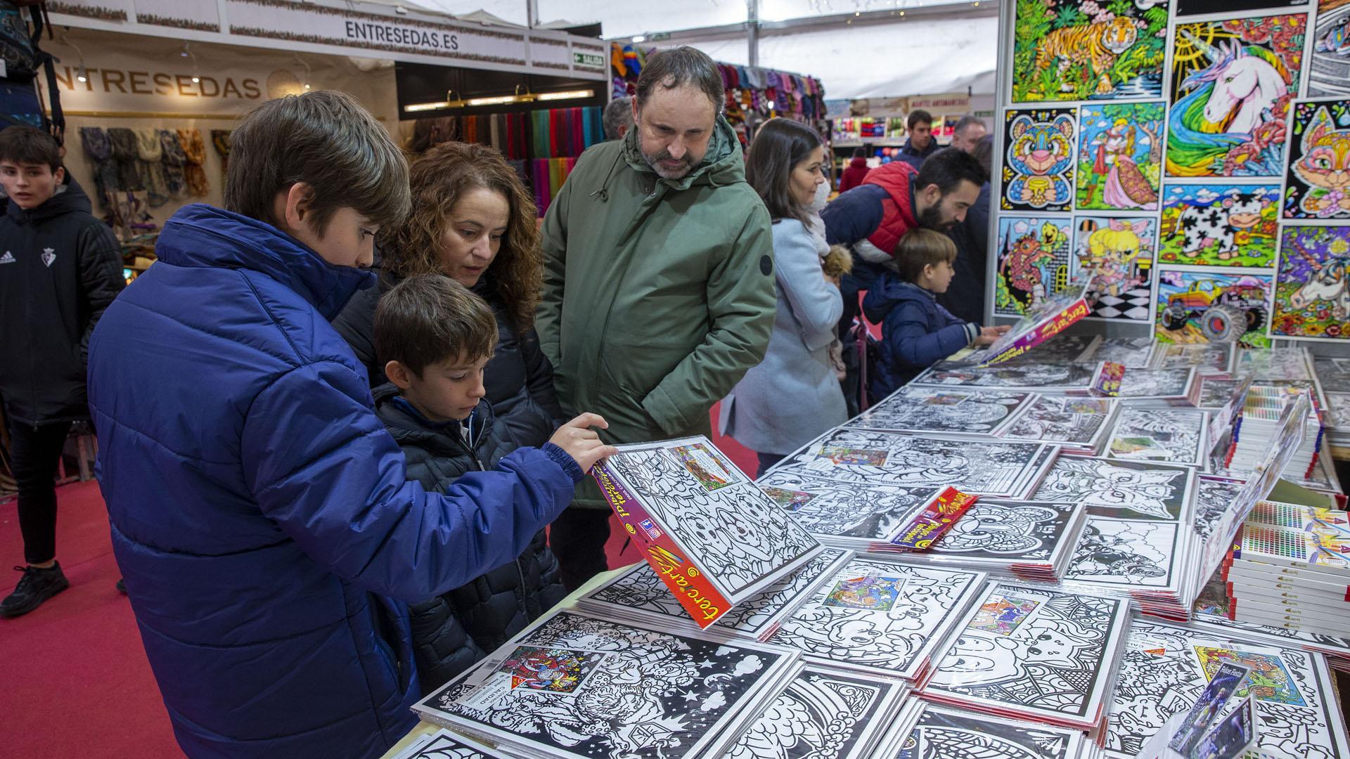 La Feria de Navidad cuenta con una variedad de productos para toda la familia