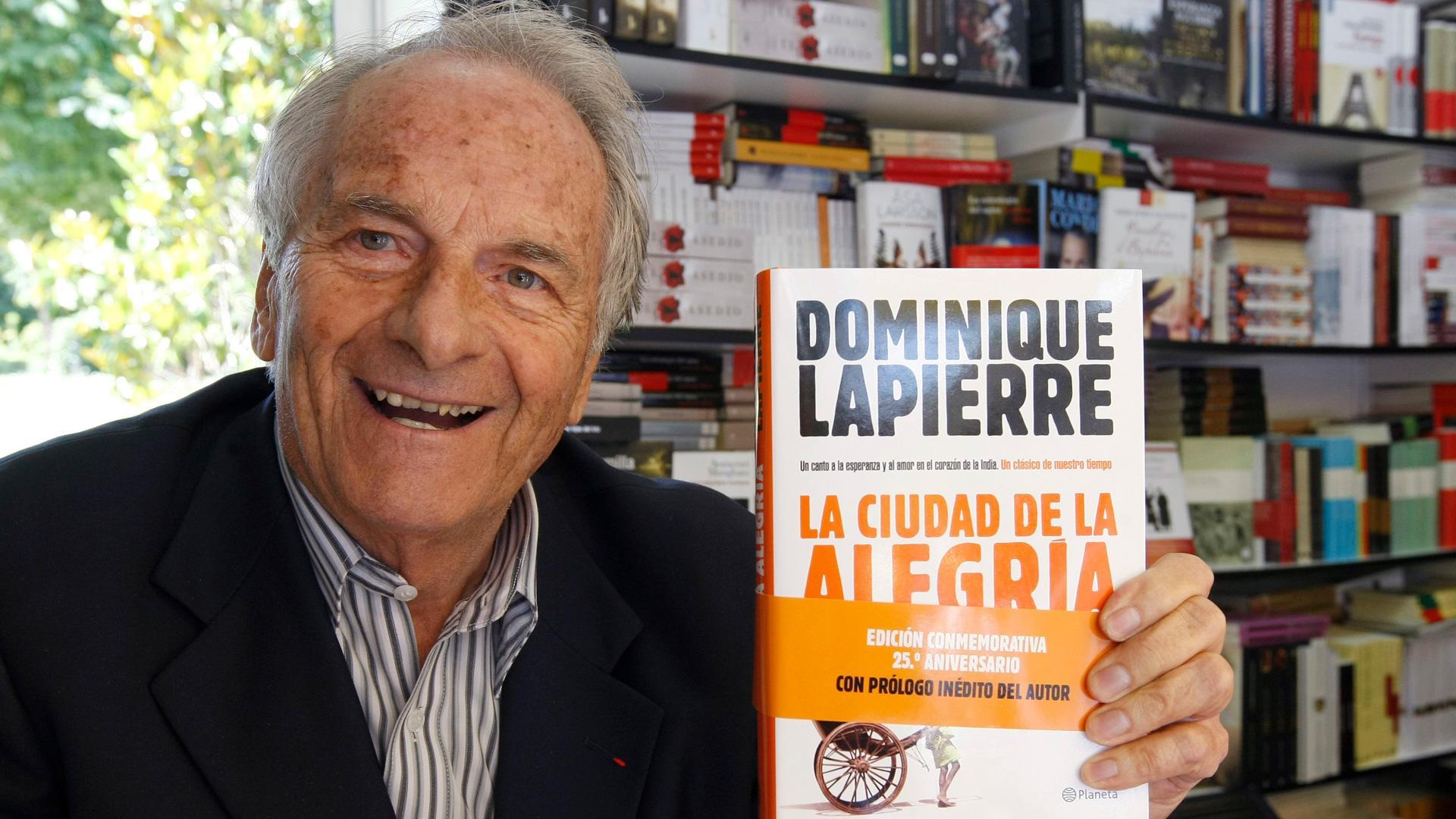 El escritor francés Dominique Lapierre, en la feria del libro de Madrid