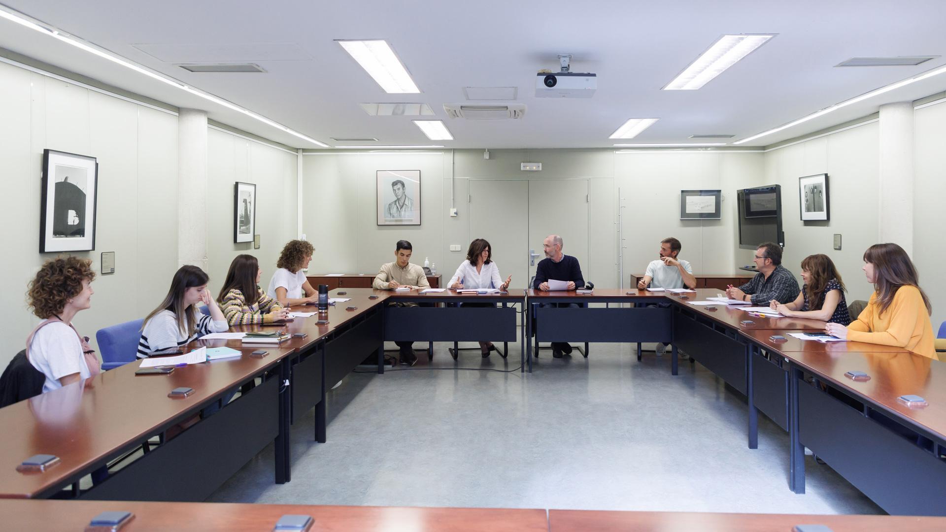 Una imagen de la reunión de trabajo de la red por la salud mental de las personas jóvenes, celebrada en la UPNA