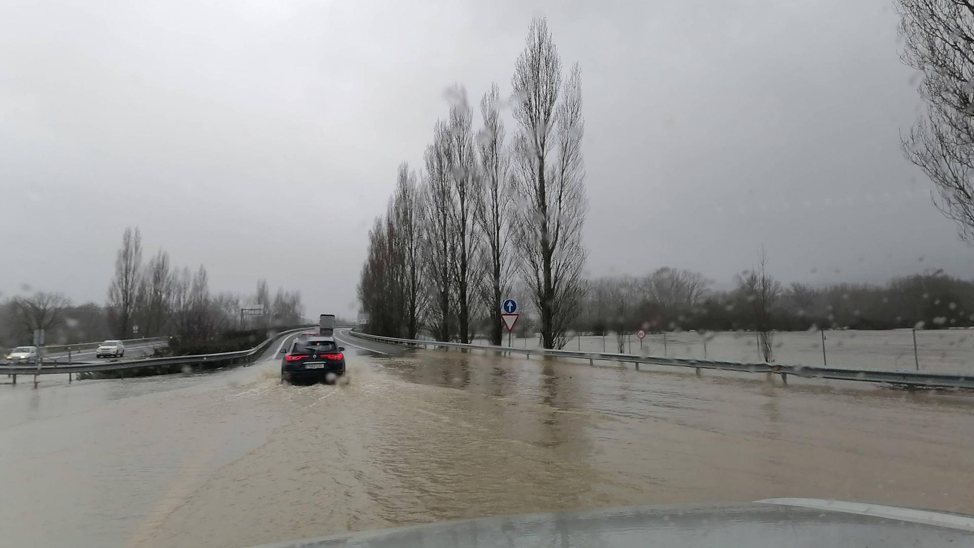 El acceso a Arruazu se anegó hace un año