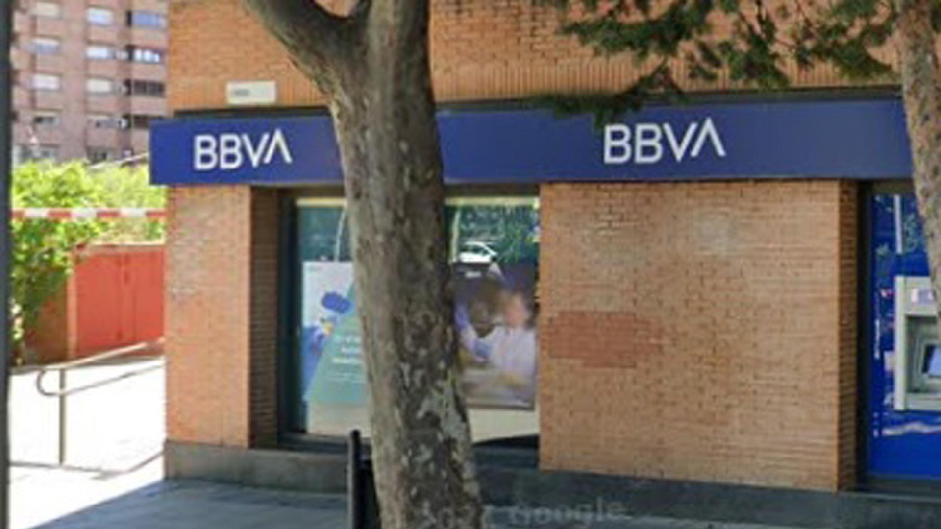 Roban el cajero de un banco Tres Cantos tras reventarlo con explosivos