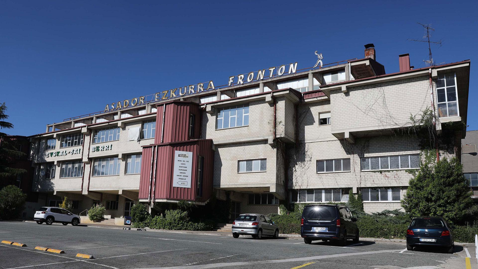 Una imagen exterior del frontón Euskal Jai Berri de Huarte
