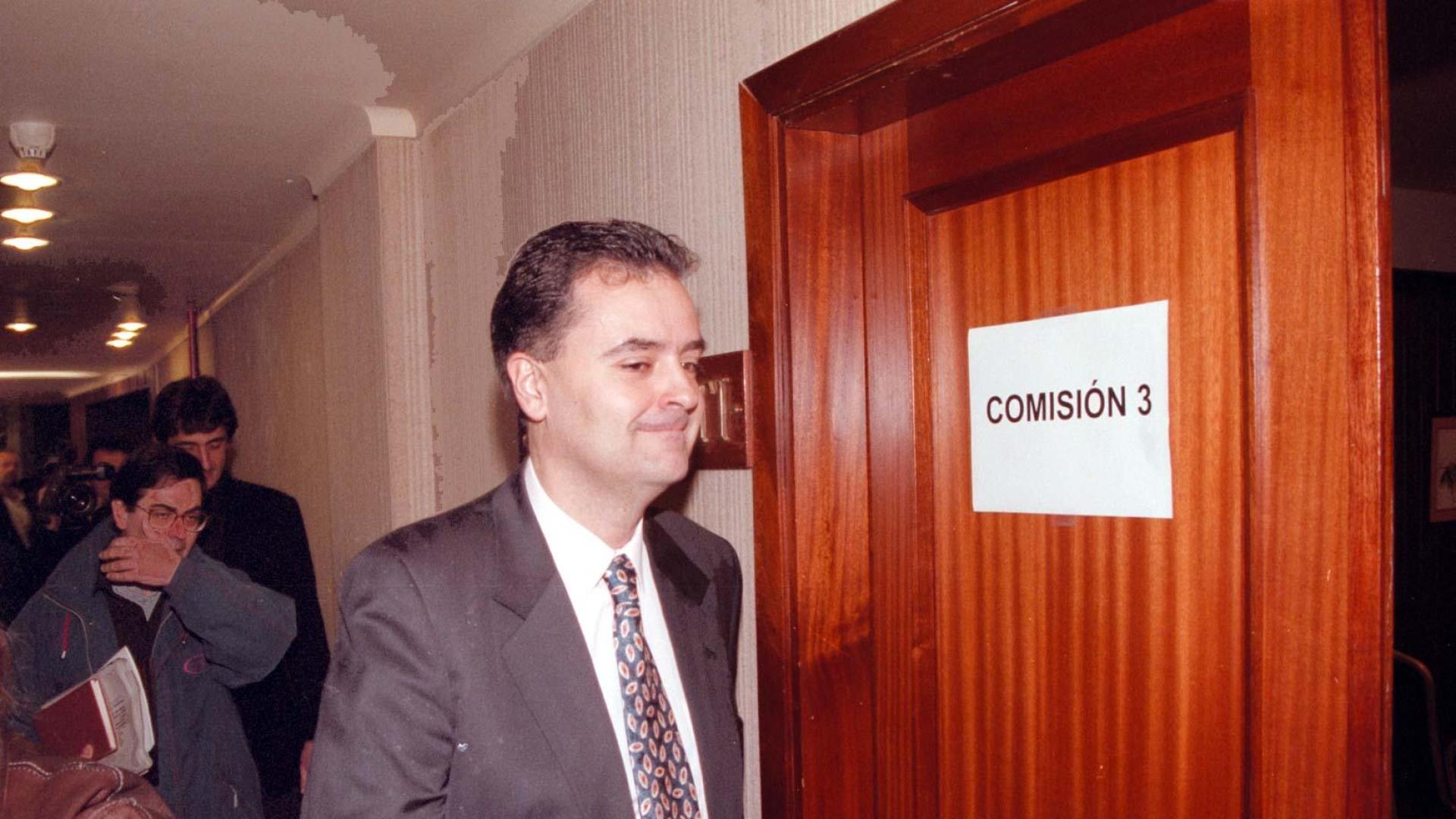 Juan José Lizarbe, ante el Congreso del PSN de 1997